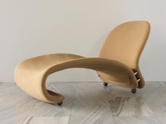 System 1-2-3 chaise longue designed by Verner Panton, manufacturer Fritz Hansen