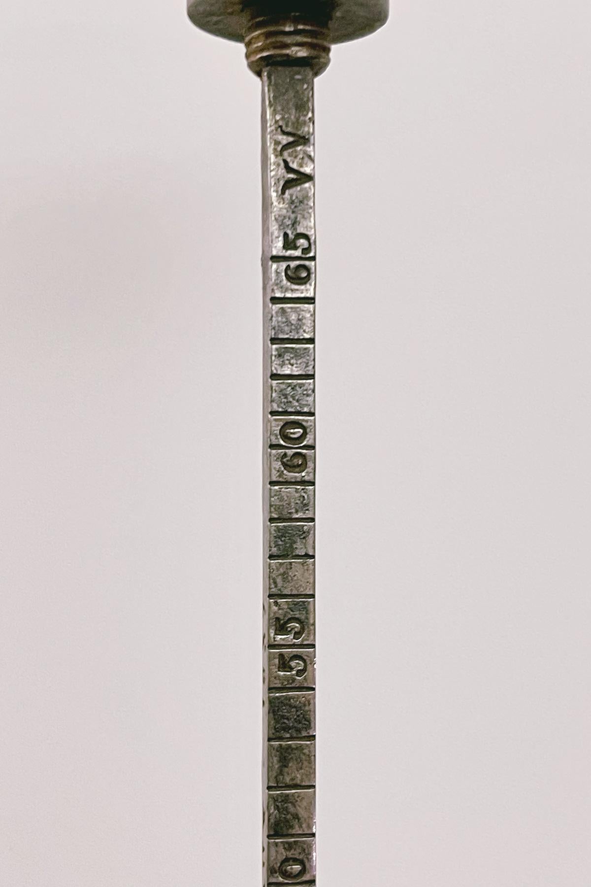 Laiton Système  Stick de marche avec un grain mesurant la fonction, France 1820. en vente