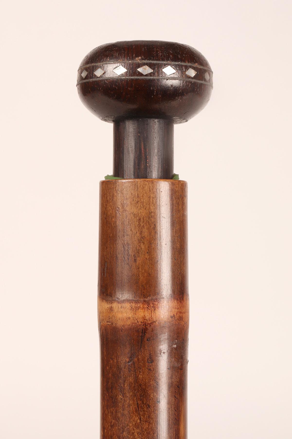 System walking stick with the function of a musical instrument. France 1890.  For Sale 7