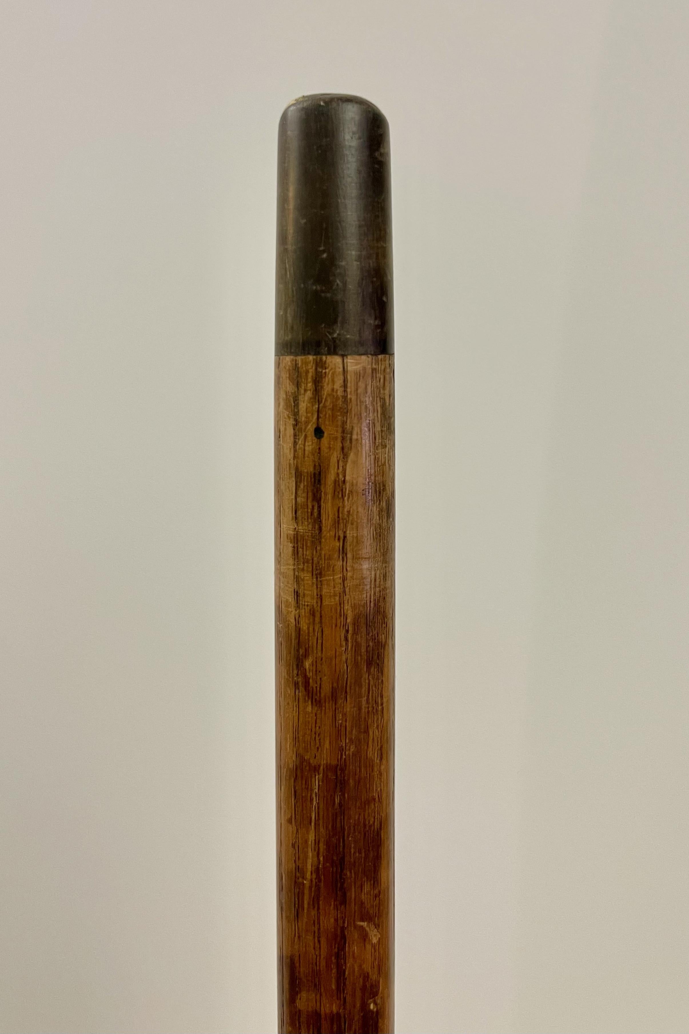 System walking stick with thimble holder function, USA 1900.  For Sale 9