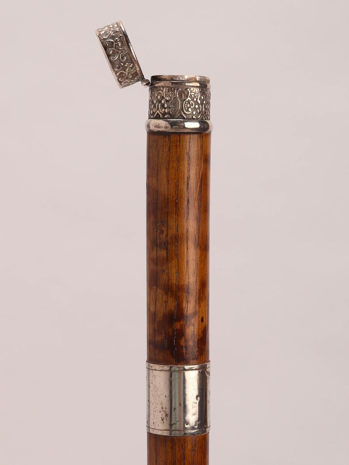 System walking stick with thimble holder function, USA 1900.  In Good Condition For Sale In Milan, IT