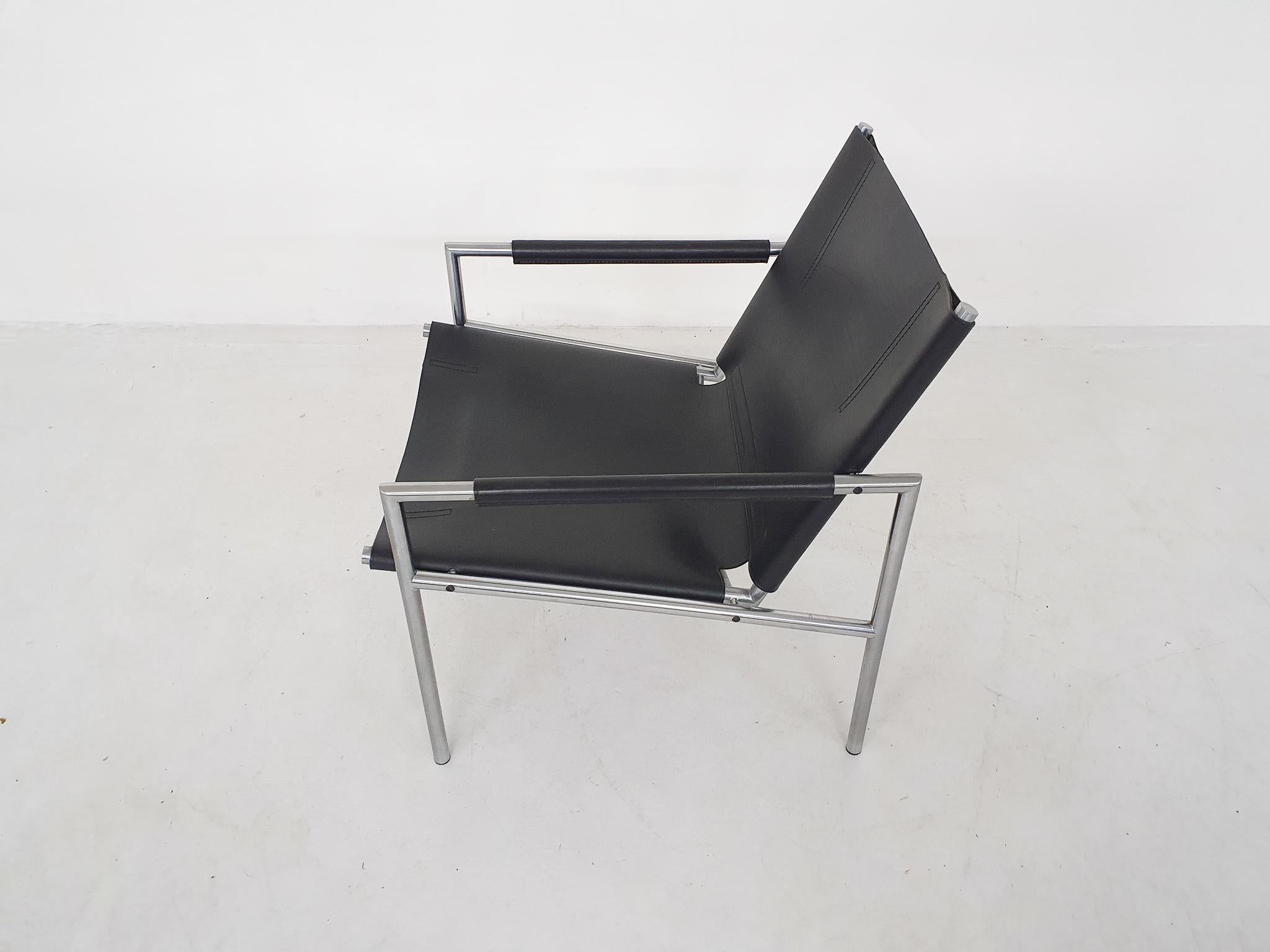 Dutch SZ02 Black Leather Lounge Chair by Martin Visser for 't Spectrum