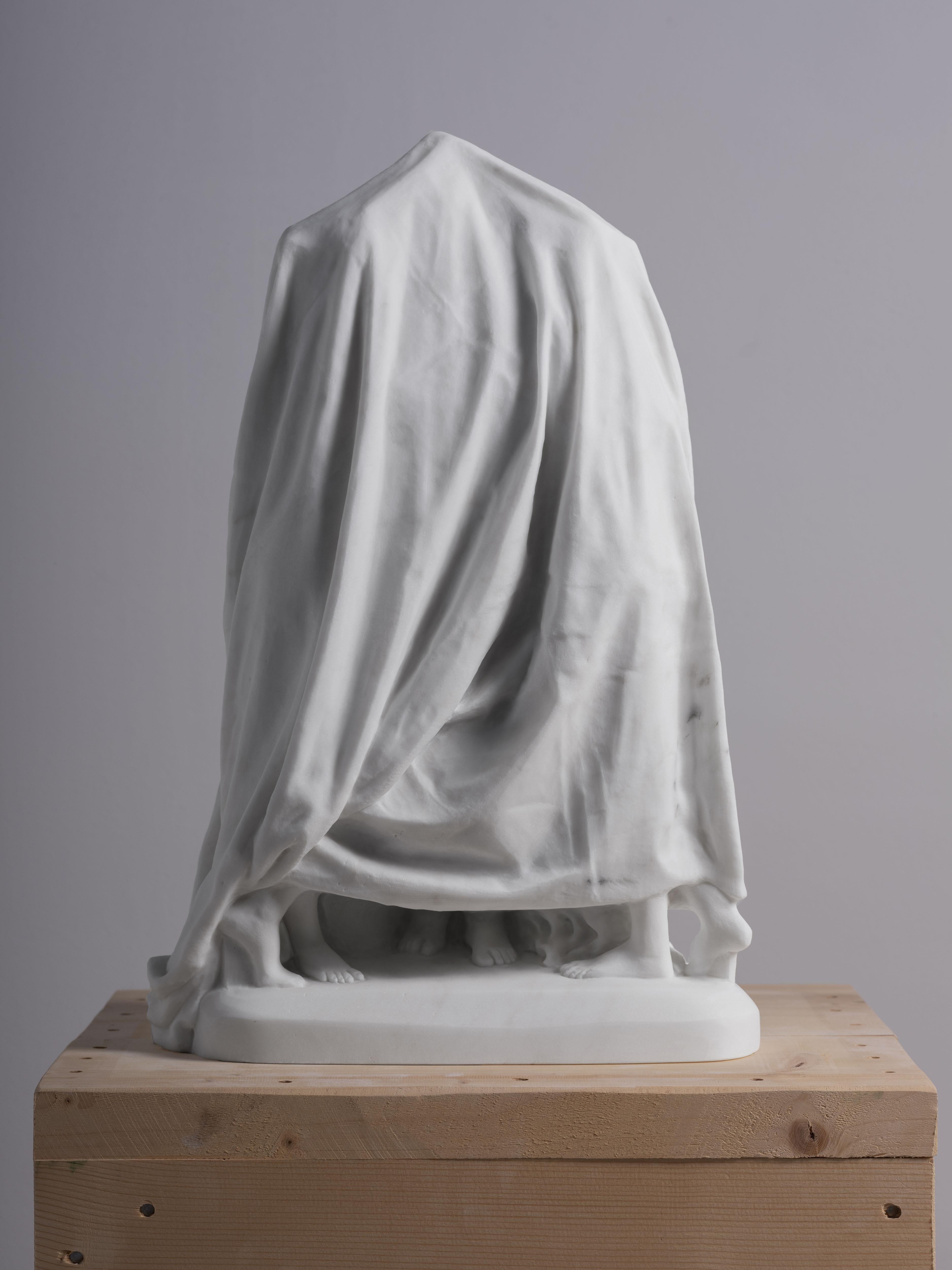 Szymon Oltarzewski Figurative Sculpture - Le Tre Grazie