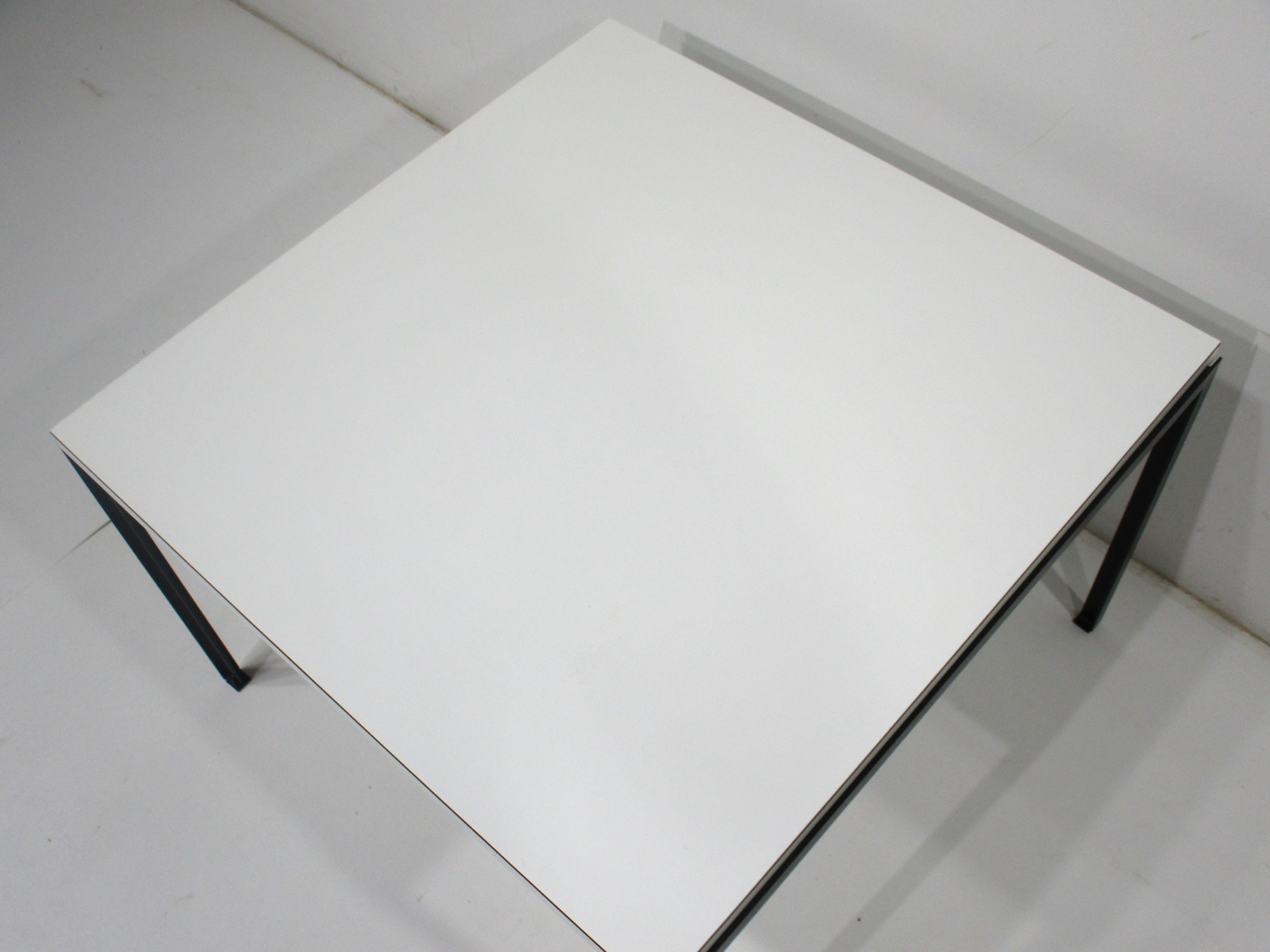 20th Century T Angle Side Table by Florence Knoll for Knoll  For Sale