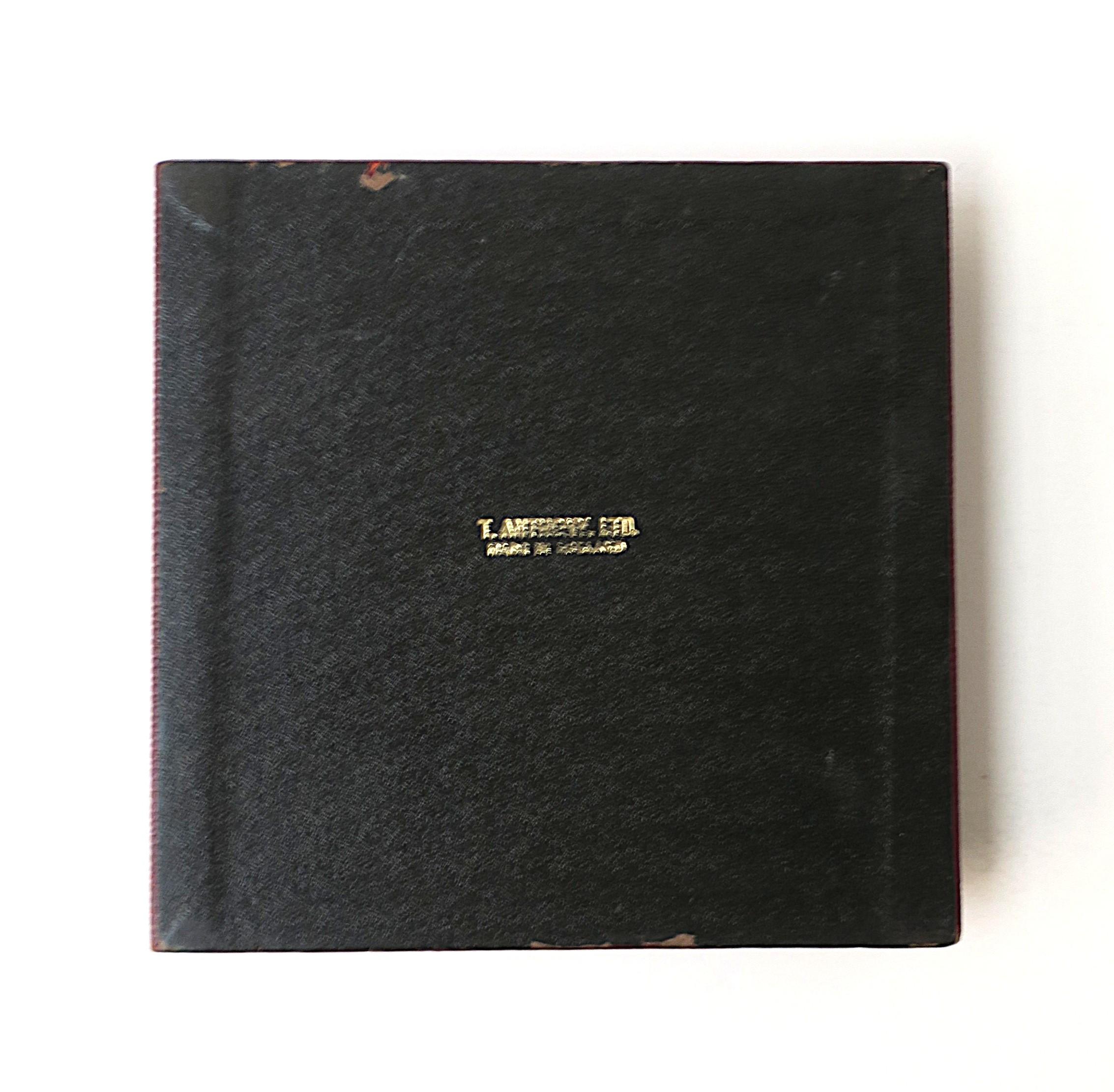 T. Anthony Leather Jewelry Catchall, Made in England en venta 4