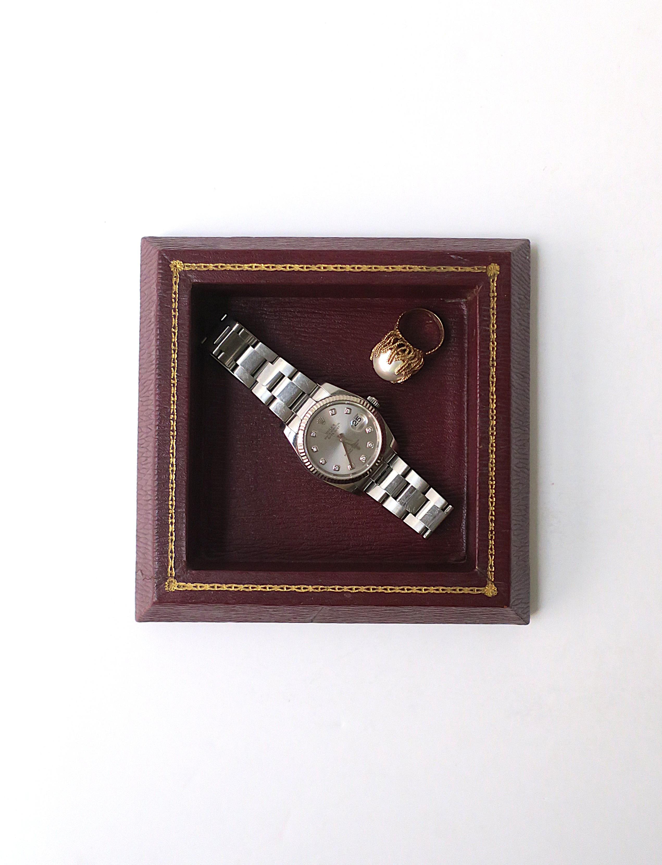 T. Anthony Leather Jewelry Catchall, Made in England Inglés en venta