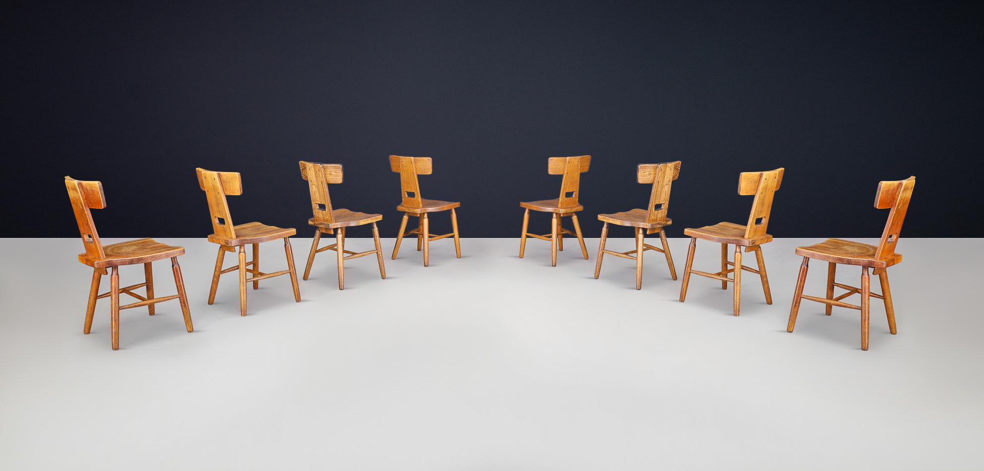 Sedia da pranzo T-Back Oak, Francia, anni '50 - 120 Disponibile In condizioni buone in vendita a Almelo, NL