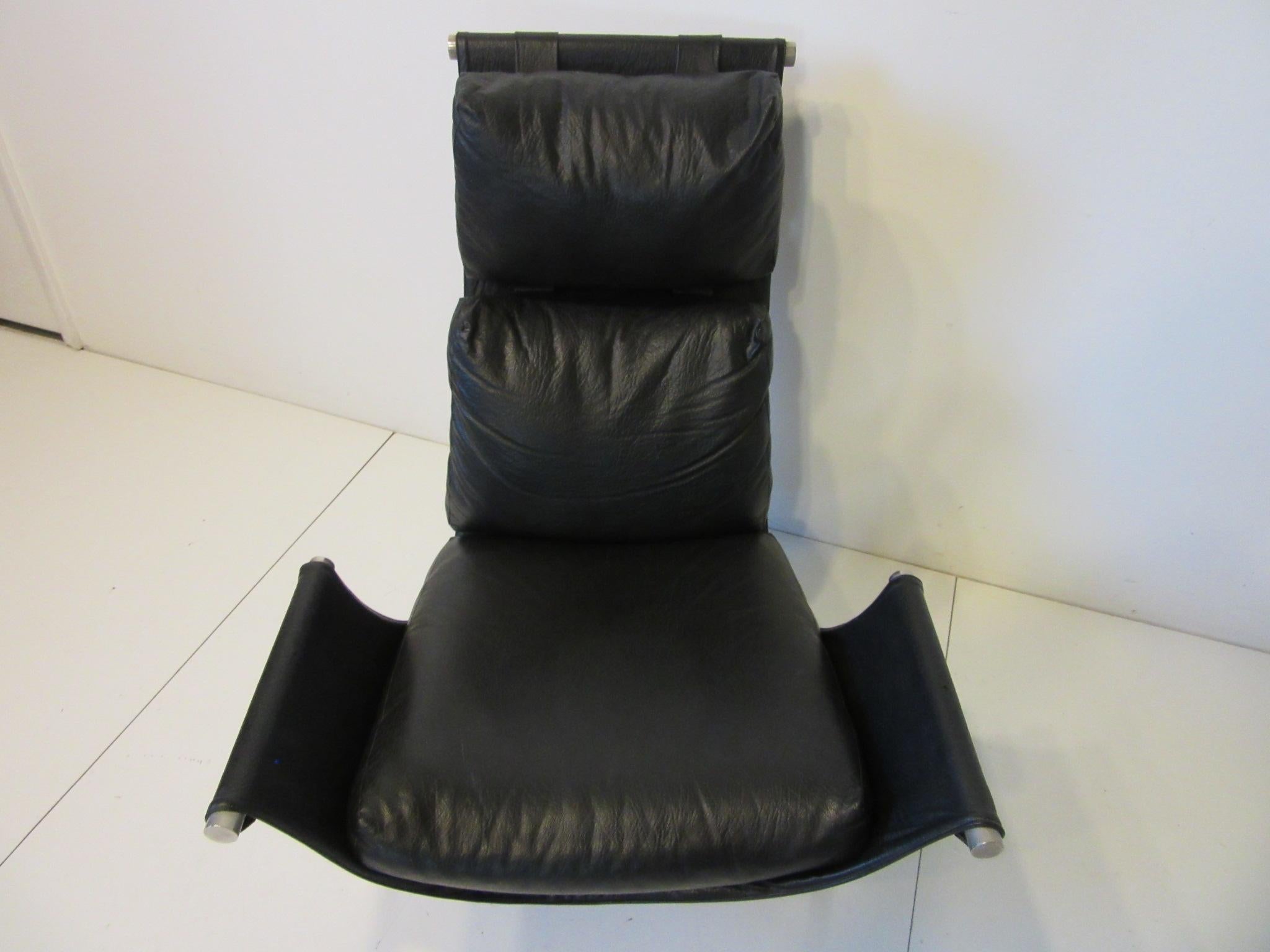 T Backed Sling Lounge Chair by Metropolitan Attub, Brian Kane 3