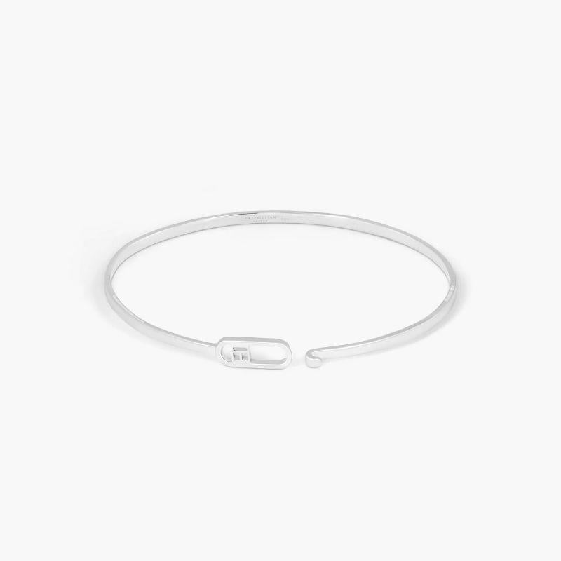 Braccialetto a T in argento sterling lucidato, taglia M. In condizioni Nuovo in vendita a Fulham business exchange, London