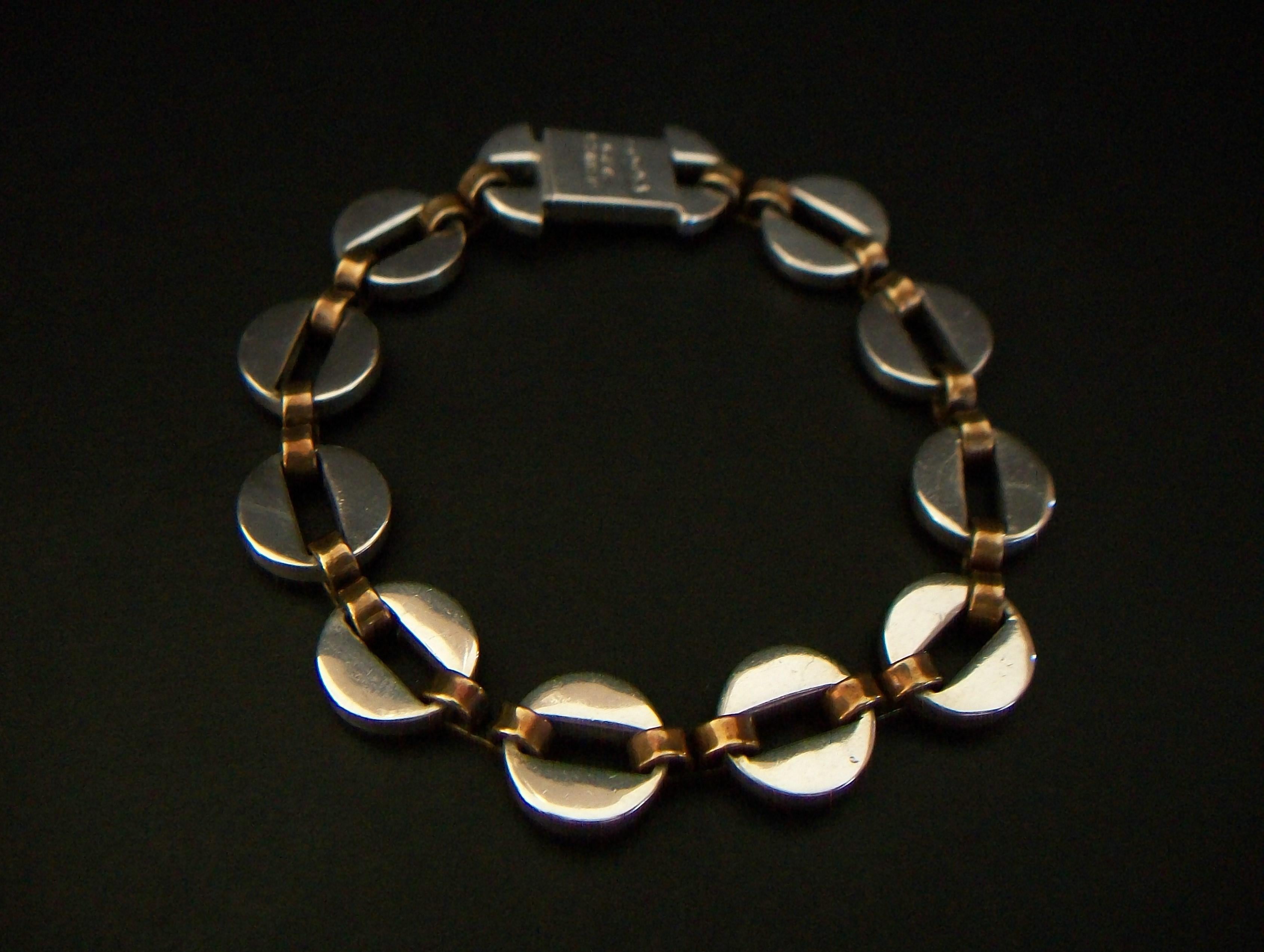 Modernist T. Calos, Mid-Century Sterling Silver & Copper Bracelet, Mexico, Circa 1960s For Sale