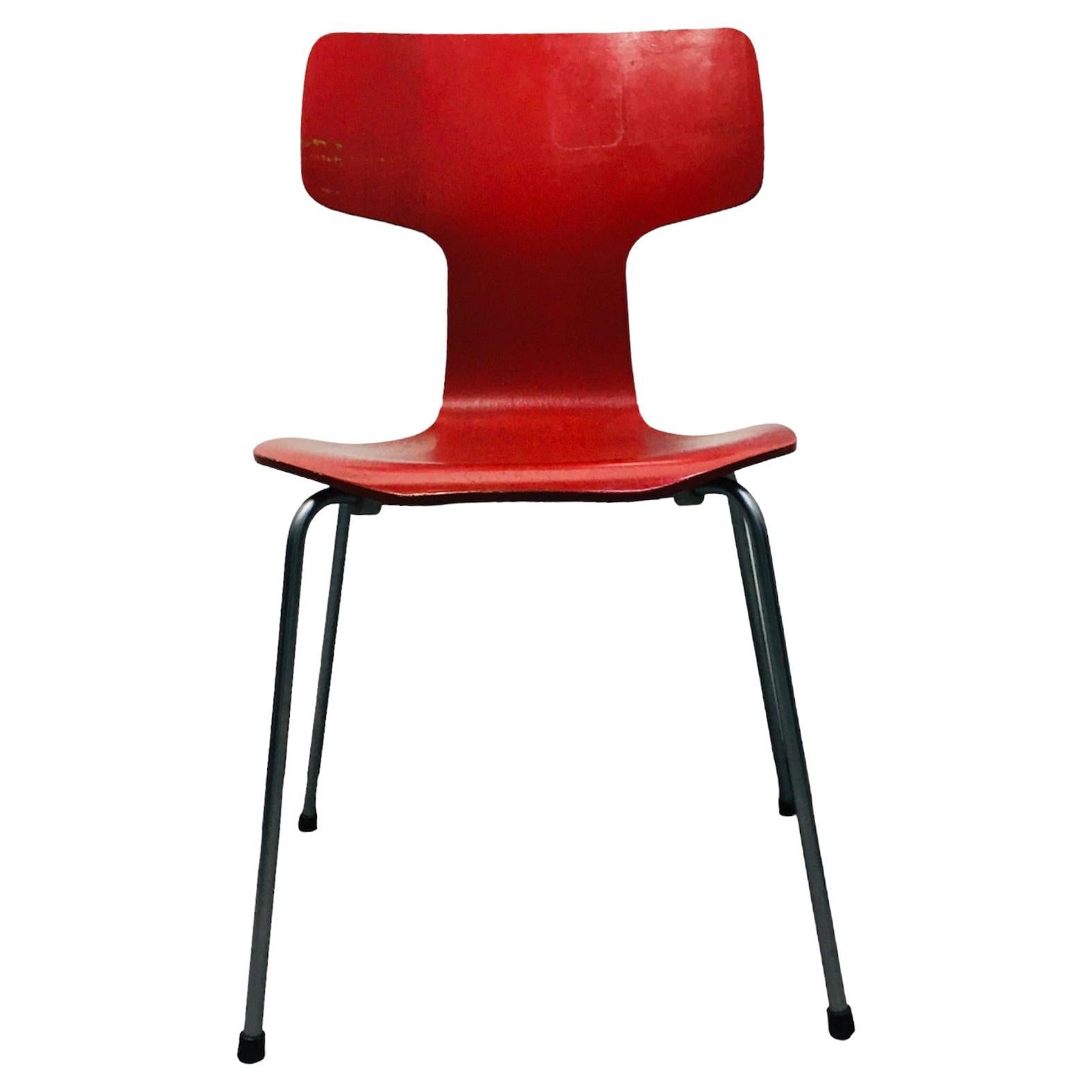 T-Chair, Designed by Arne Jacobsen for Fritz Hansen