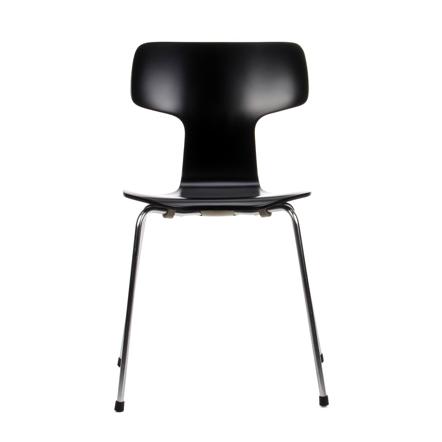 Original vintage T-chair, fully restored and re-lacquered in a silk semi-gloss black finish (the original Fritz Hansen black) - done by the premiere furniture lacquering company in Denmark - so essentially you will be getting a vintage black