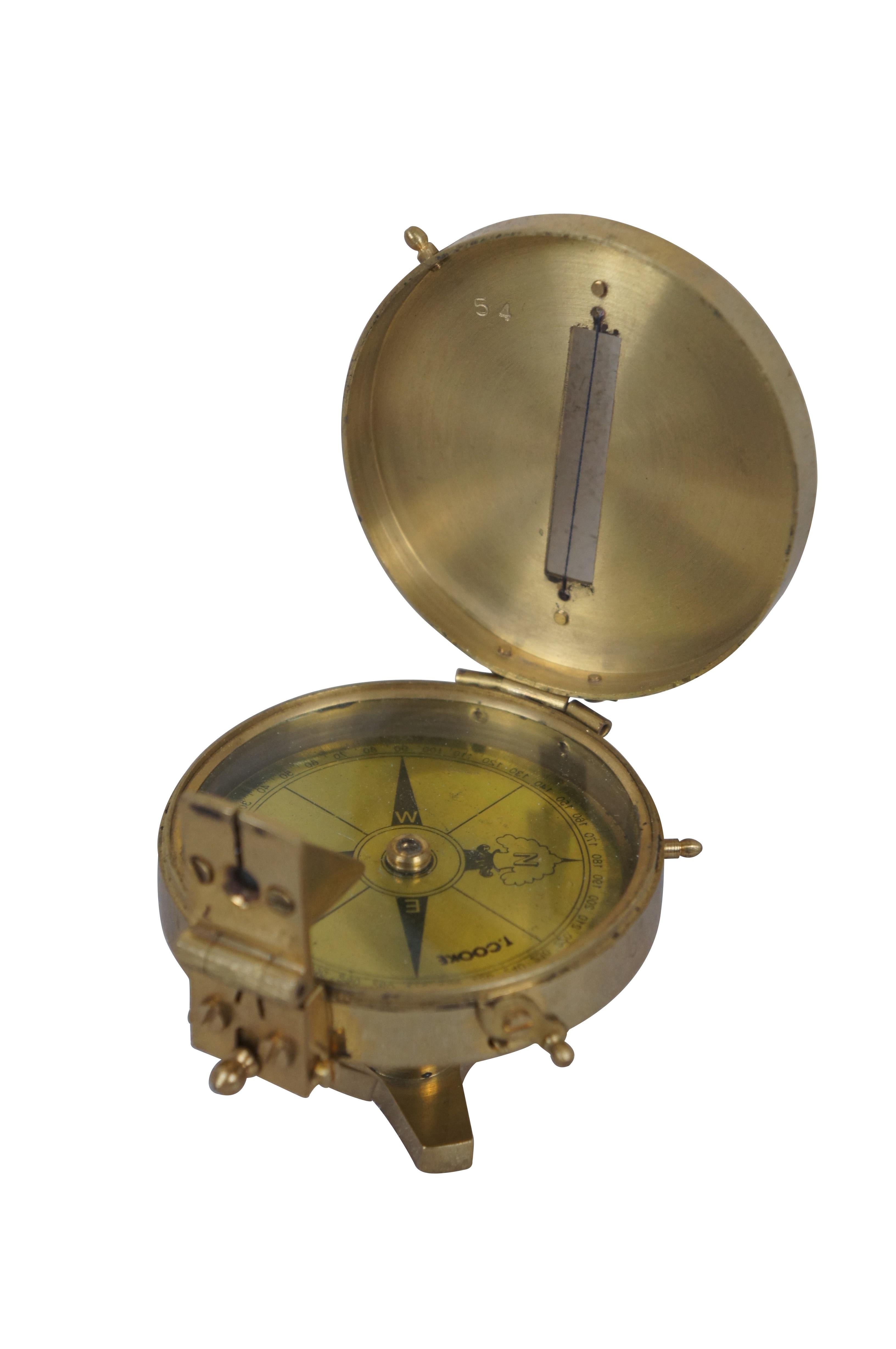 T. Cooke London Brass Prismatic Nautical Maritime Navigation Compass  In Fair Condition For Sale In Dayton, OH