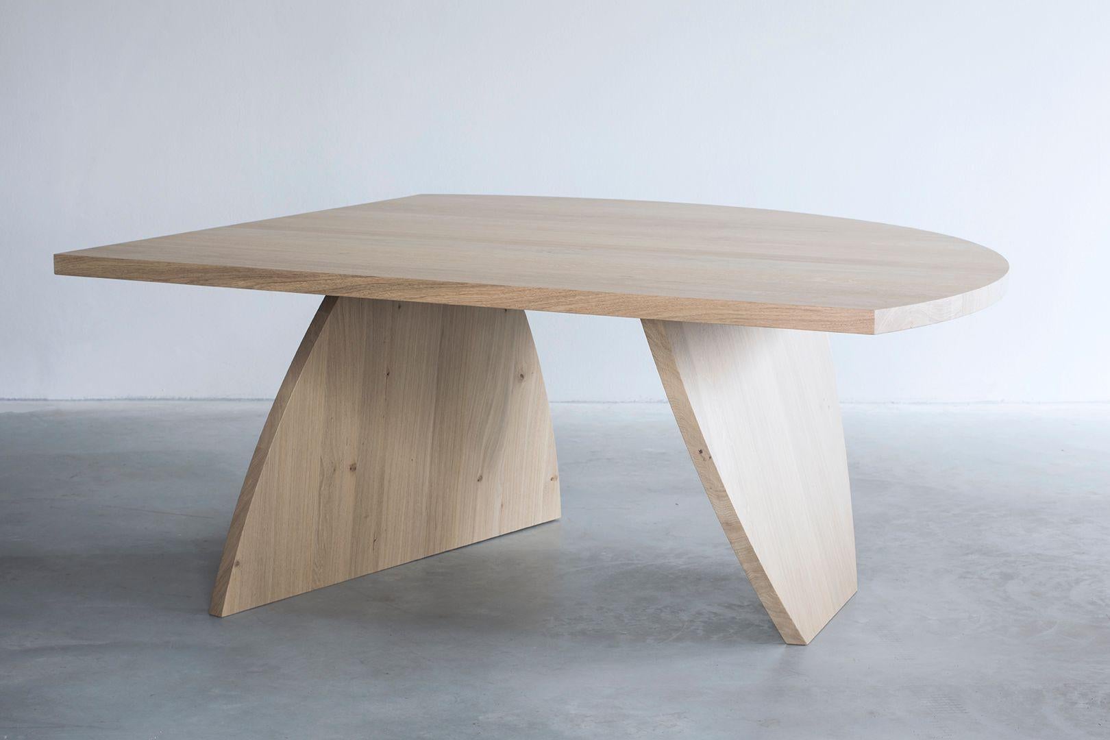 T-Elements Dining Table by Van Rossum In New Condition For Sale In Geneve, CH