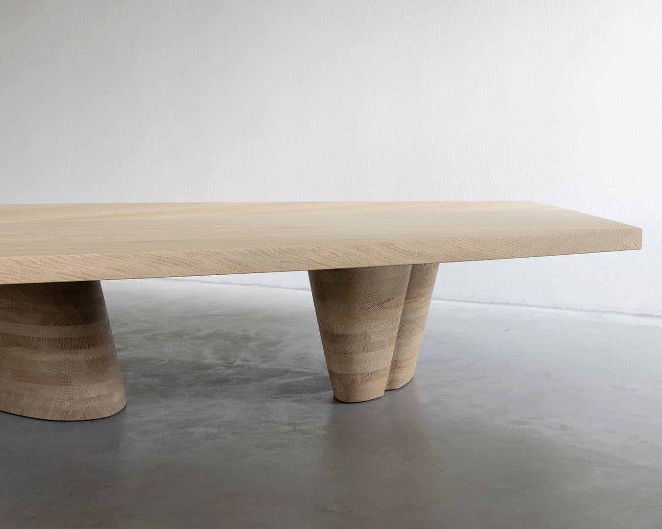 T-Elements Low Table with Concrete Bases by Van Rossum In New Condition For Sale In Geneve, CH