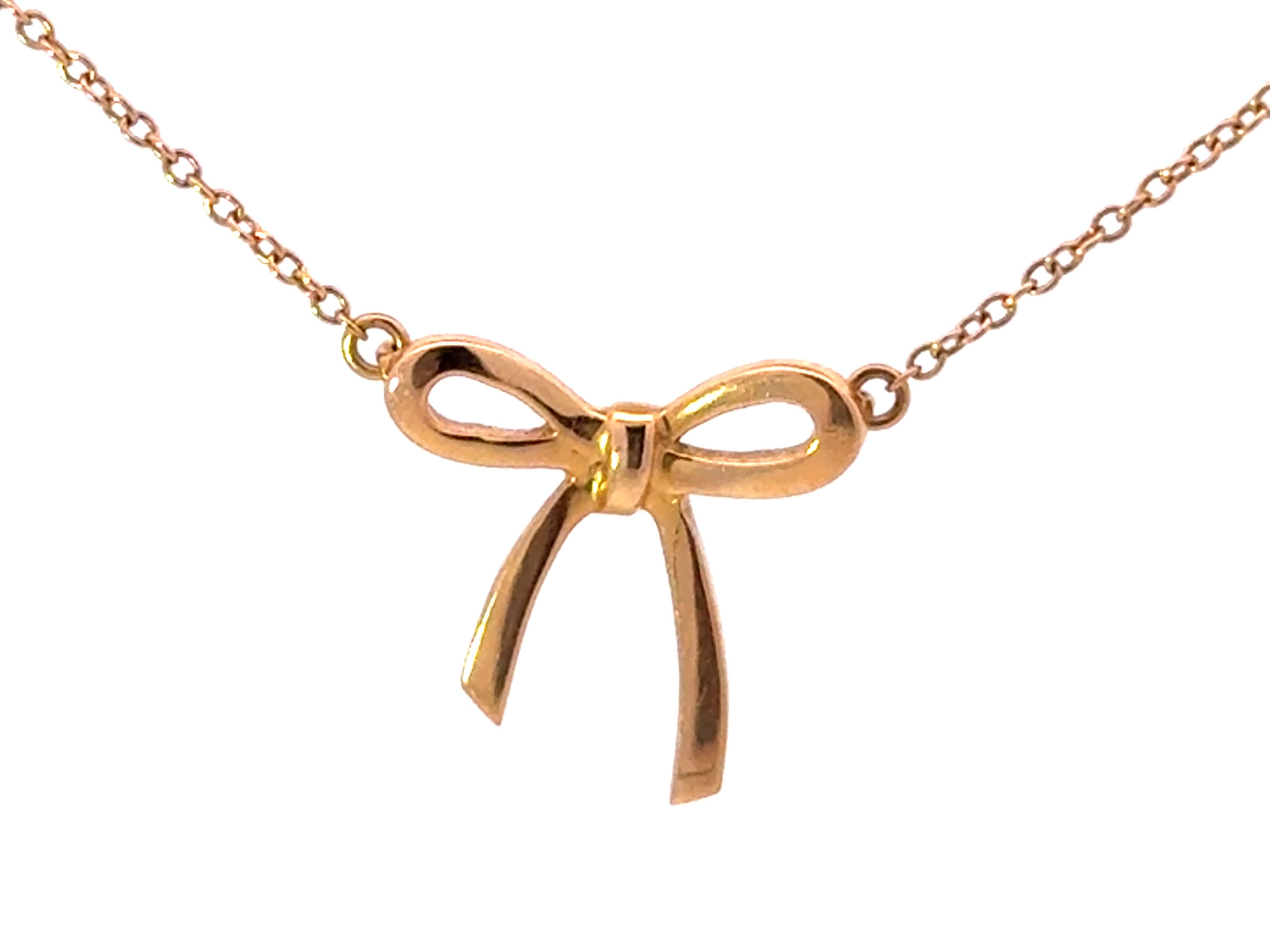 Tiffany Bow Necklace 18k Yellow Gold In Excellent Condition For Sale In Honolulu, HI