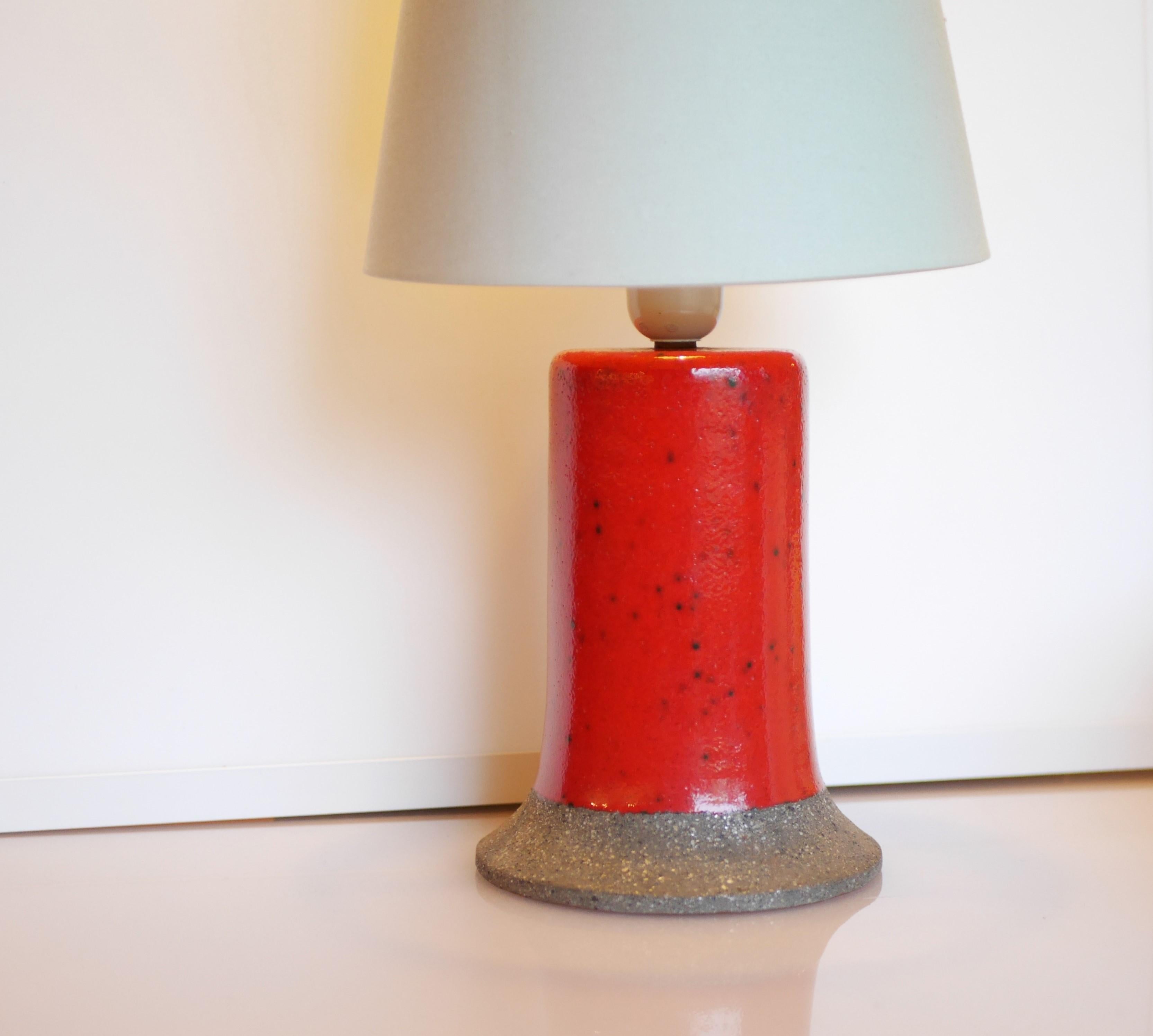 Table lamp by Nittsjö, a bright red pottery lamp By Thomas Hellström For Sale 1
