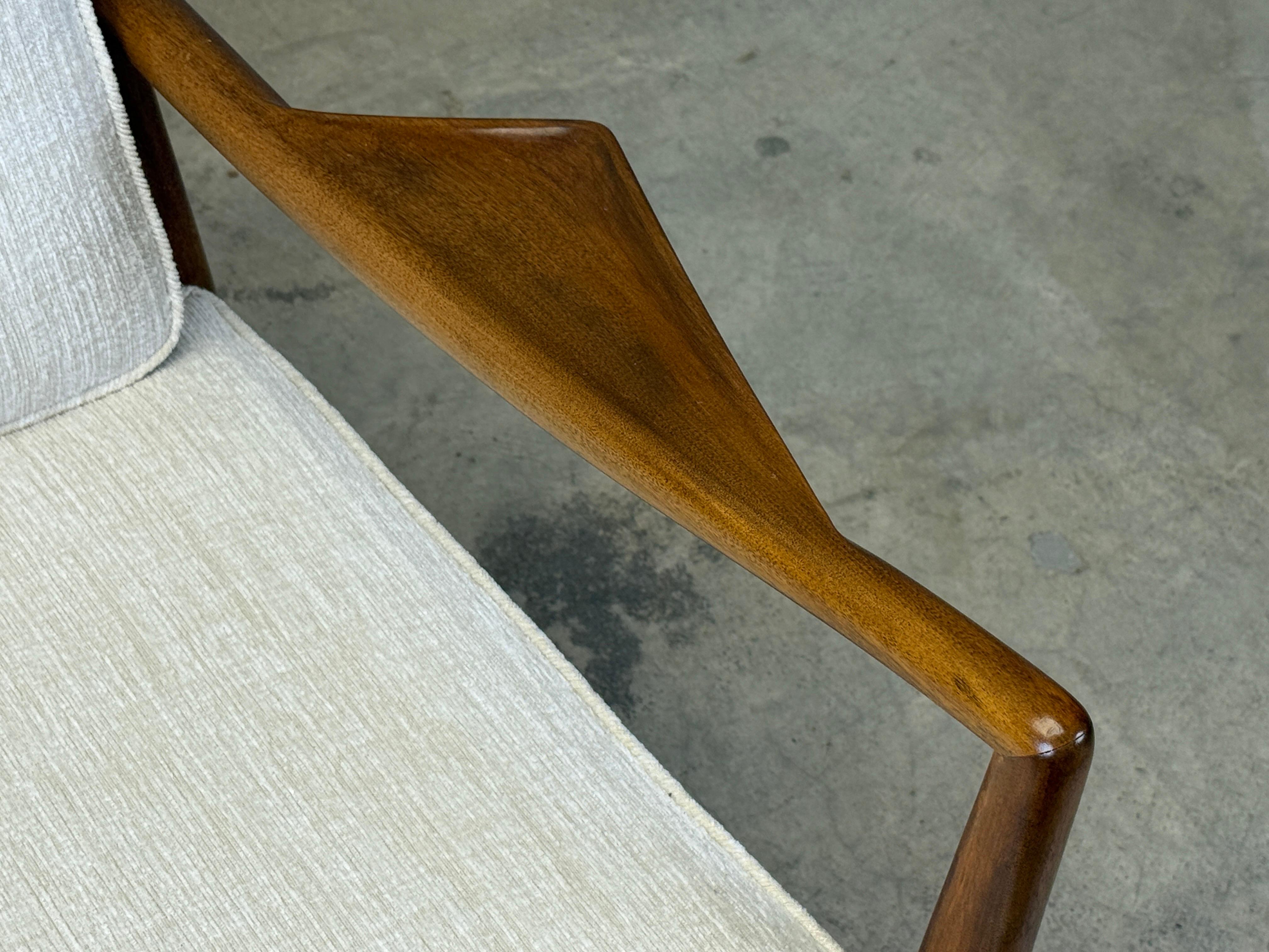 T. H. Robsjohn-Gibbings #1705 Lounge Chair for Widdicomb en venta 8