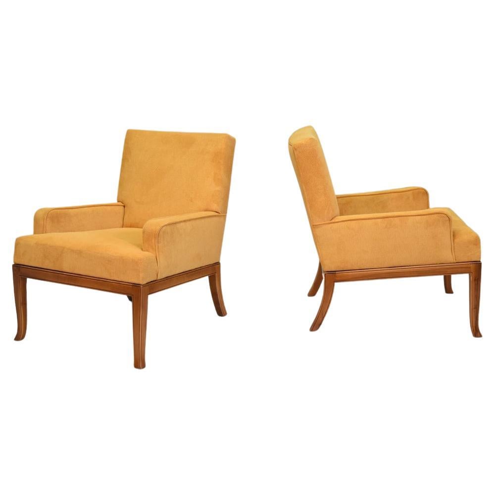 T. H. Robsjohn-Gibbings Paire de fauteuils avec étiquette d'origine en vente