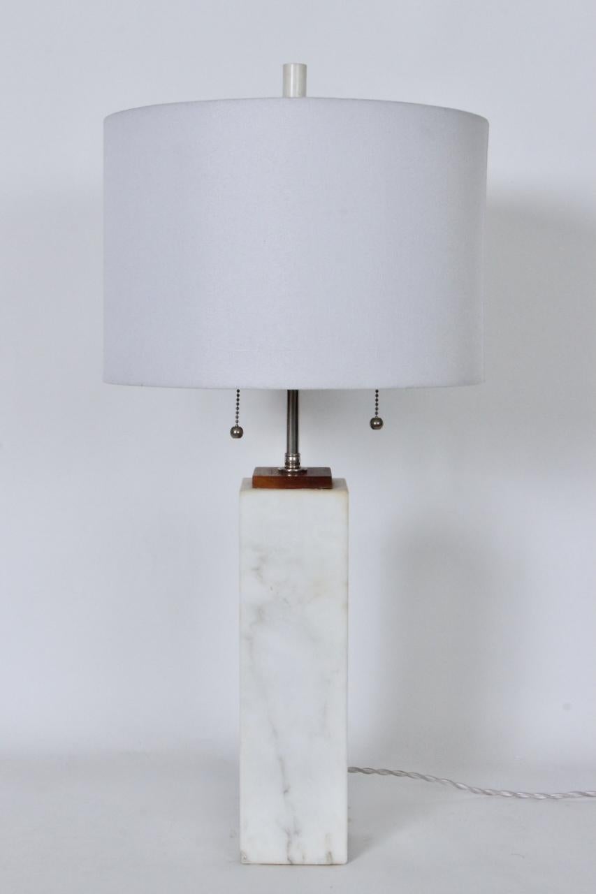 T. H. Robsjohn Gibbings for Hansen Lighting White Block Marble Table Lamp, 1950s In Good Condition For Sale In Bainbridge, NY