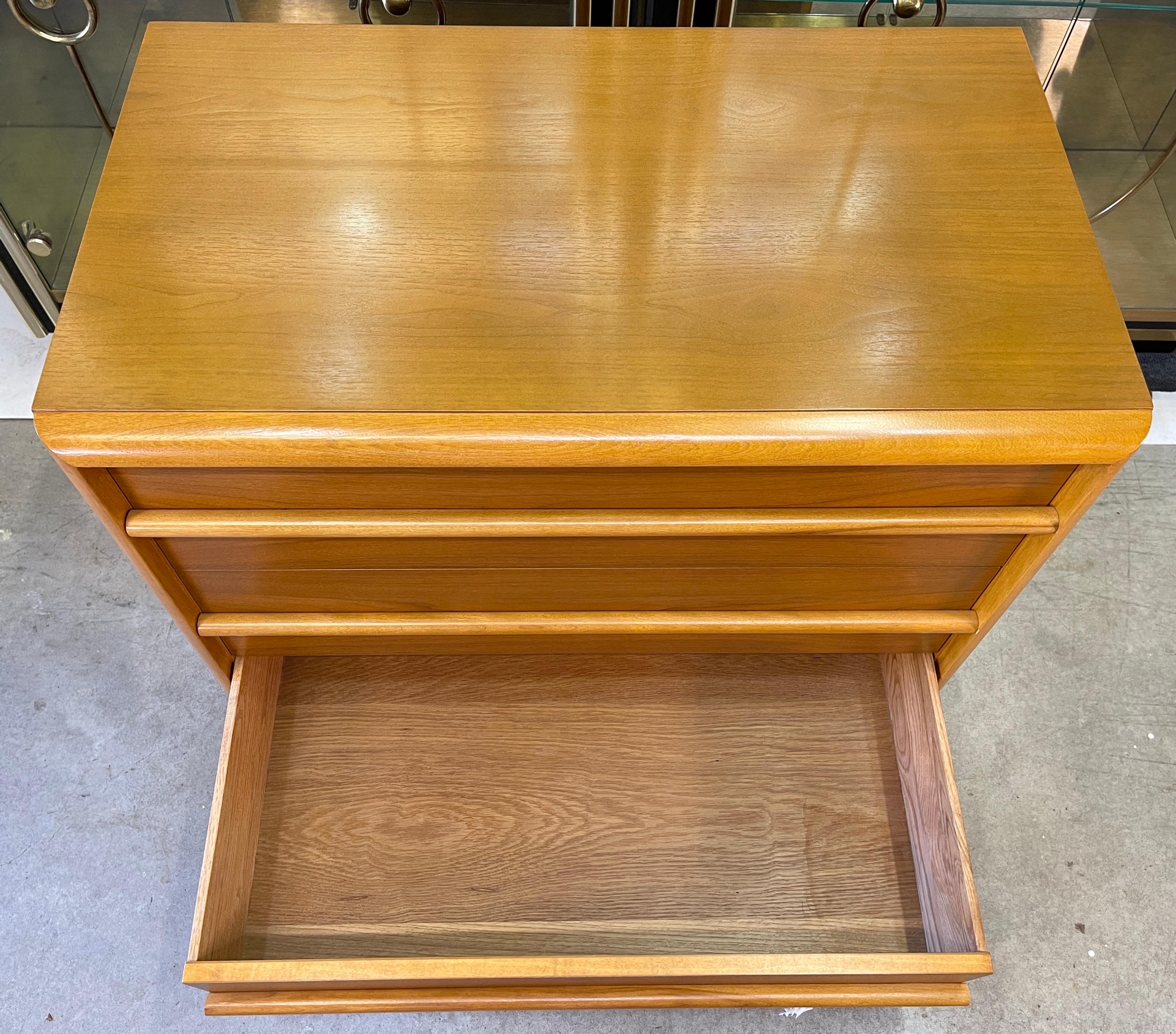 Pair of Robsjohn-Gibbings for Widdicomb 3 Drawer Chests For Sale 9