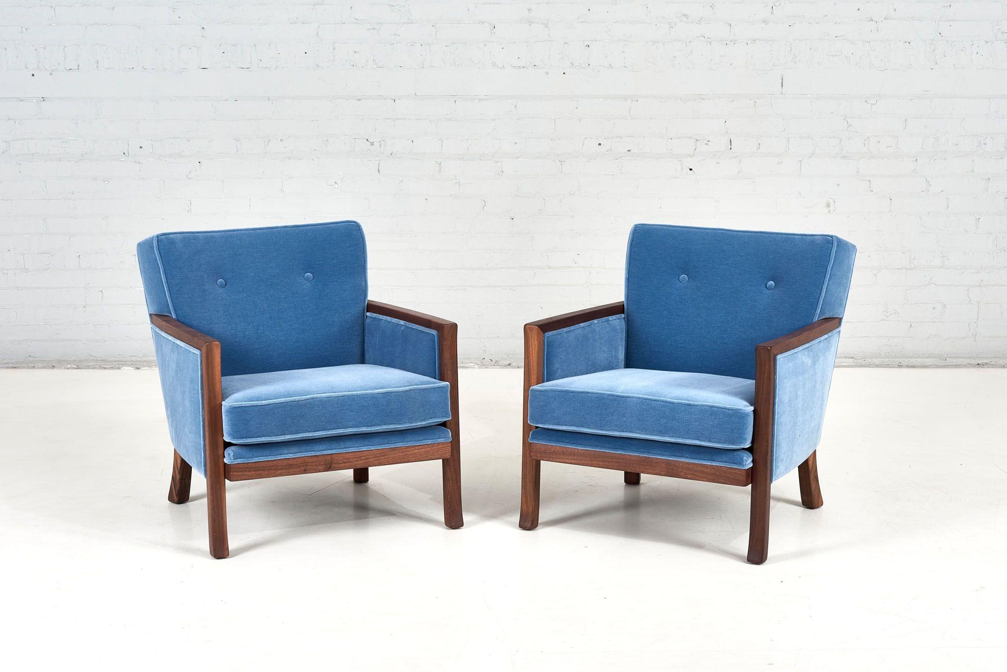 T. H. Robsjohn-Gibbings for Widdicomb Lounge Chairs, 1960 In Excellent Condition In Chicago, IL