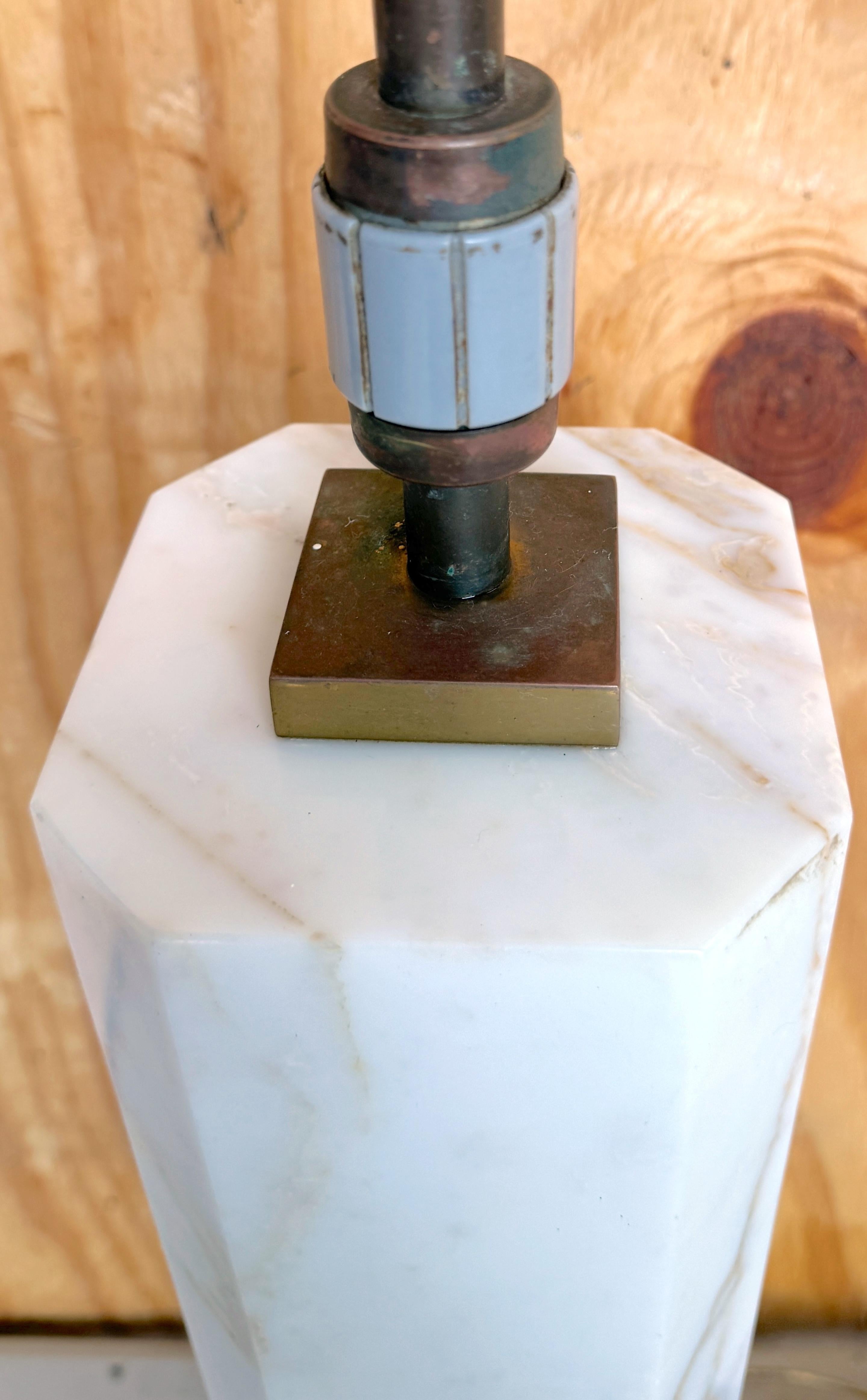 Carved T. H. Robsjohn-Gibbings Large Marble Column Lamp, All Original Fittings For Sale
