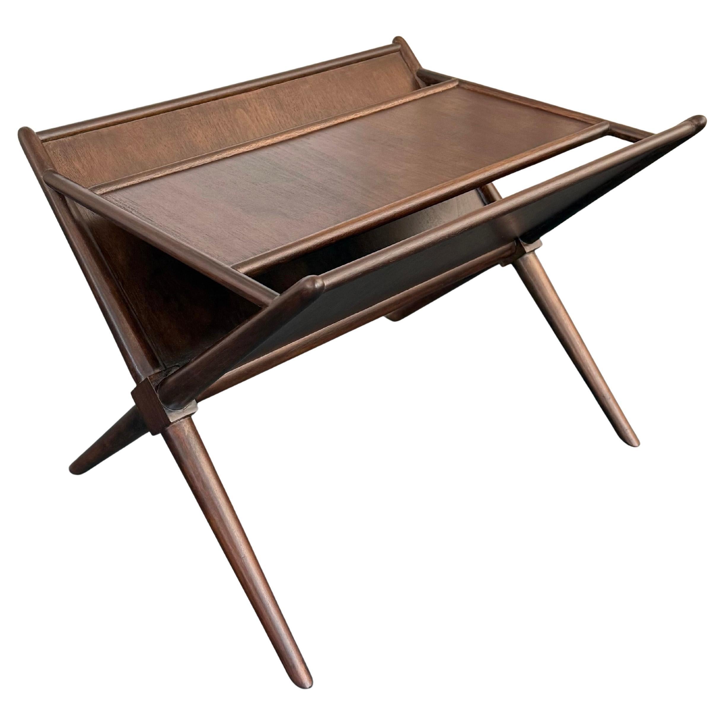T. H. Robsjohn-Gibbings Mid-Century Modern Magazine Rack Side Table, Widdicomb For Sale