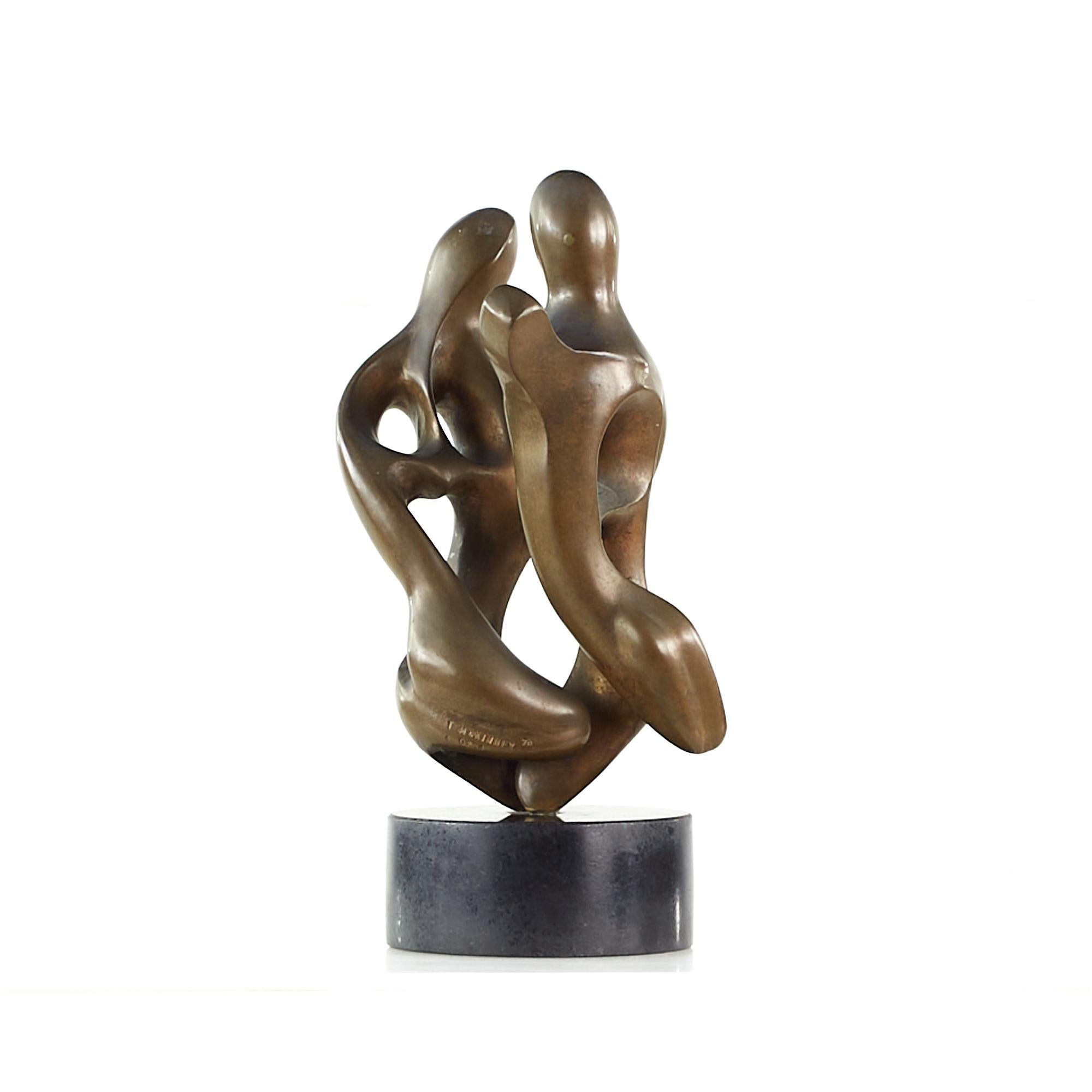 T McKinney Mid-Century 1973 Bronze Abstract Figures Sculpture Black Marble Base In Good Condition For Sale In Countryside, IL