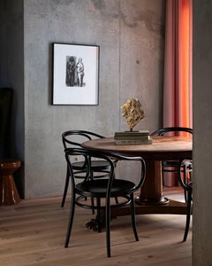 T. Dent de Rex dans une matrice fossile