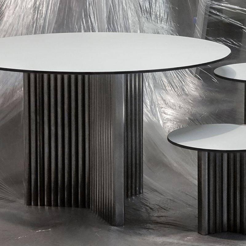 T-T03 Table In New Condition For Sale In Milan, IT