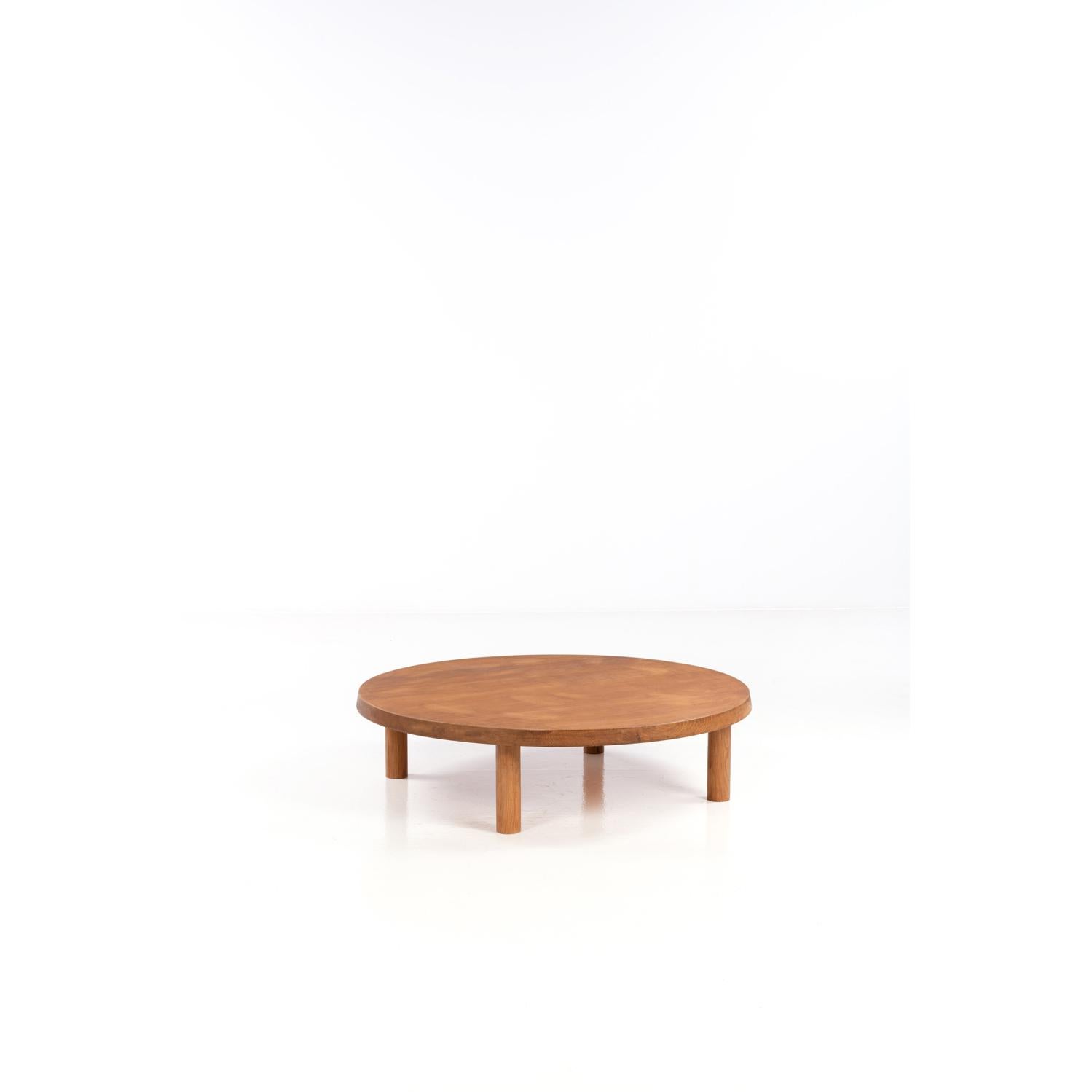 T02 coffee table by Pierre Chapo, France
A classic Pierre Chapo design. Especially the 140cm diameter version is an outstanding piece!
Can be ordered in elm or oak.
The sizes available:
Ø 96cm / 38.6 inches 
Ø 128cm / 50.4 inches
Ø 140cm / 55.1