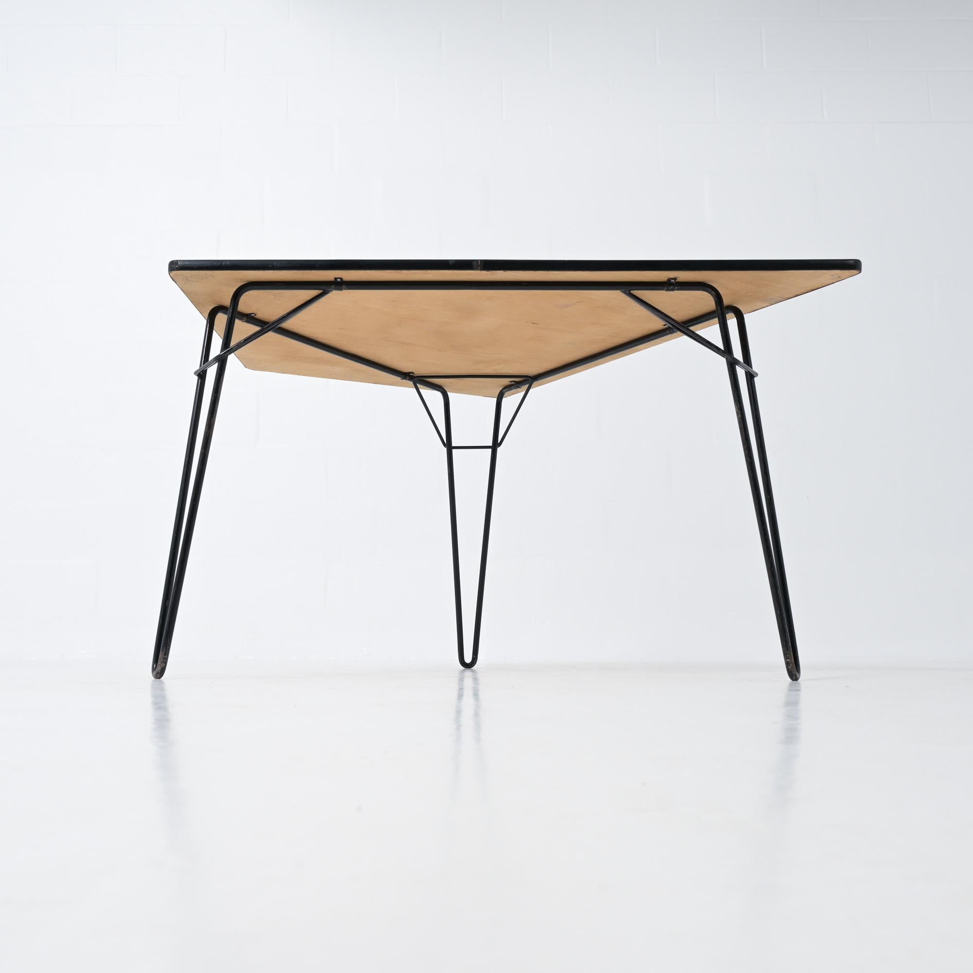 Table de salle à manger T1 Tangram de Willy Van Der Meeren pour Tubax, 1954 en vente 1