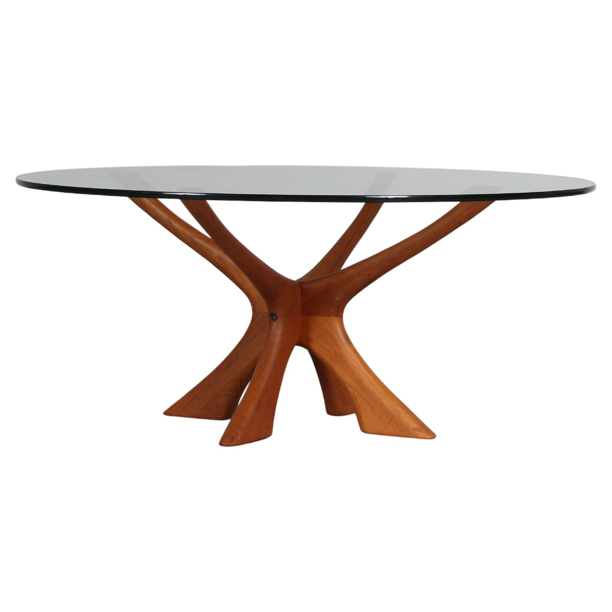 “T118” Coffee Table by Illum Wikkelso for Niels Eilersen, Denmark, 1960 For Sale