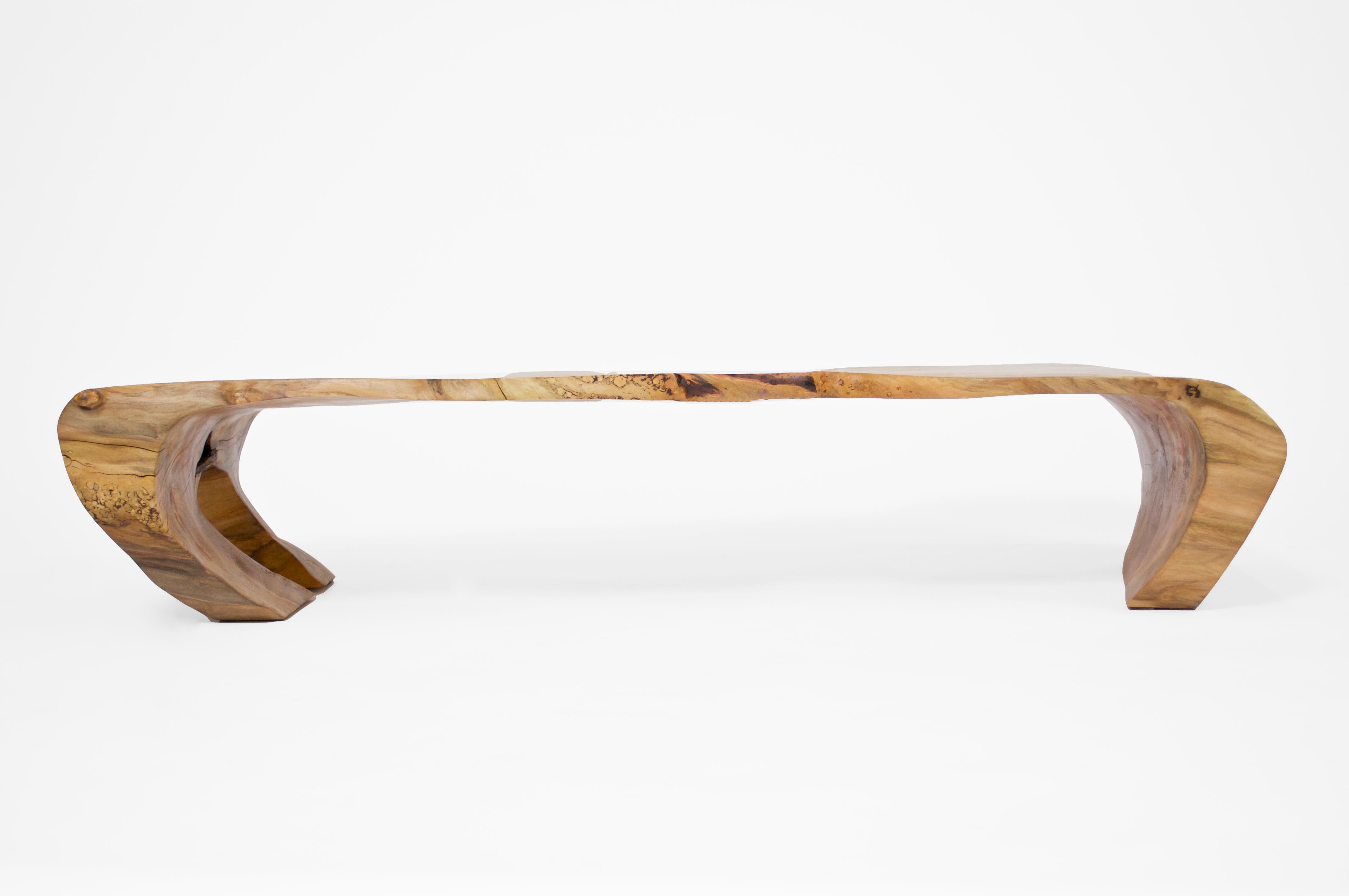Mesa baja T1375 de madera de arce de Noruega por Jörg Pietschmann Siglo XXI y contemporáneo en venta