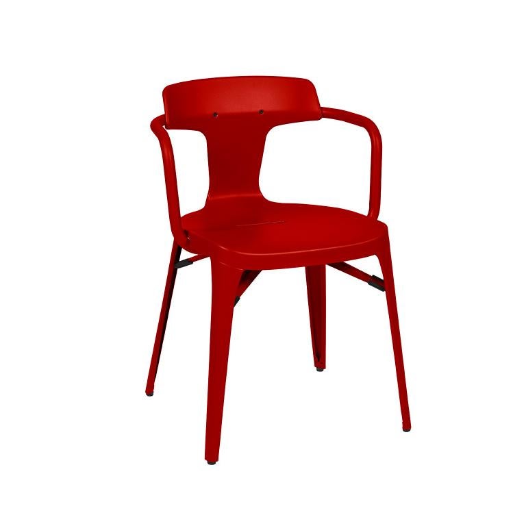 Conceived by Patrick Norguet, the T14 chair revolutionized the Tolix range. Far from toppling a legend, the T14 started a new chapter. The T14 chair’s truly modern design introduced innovation into Tolix manufacturing process in order to provide an