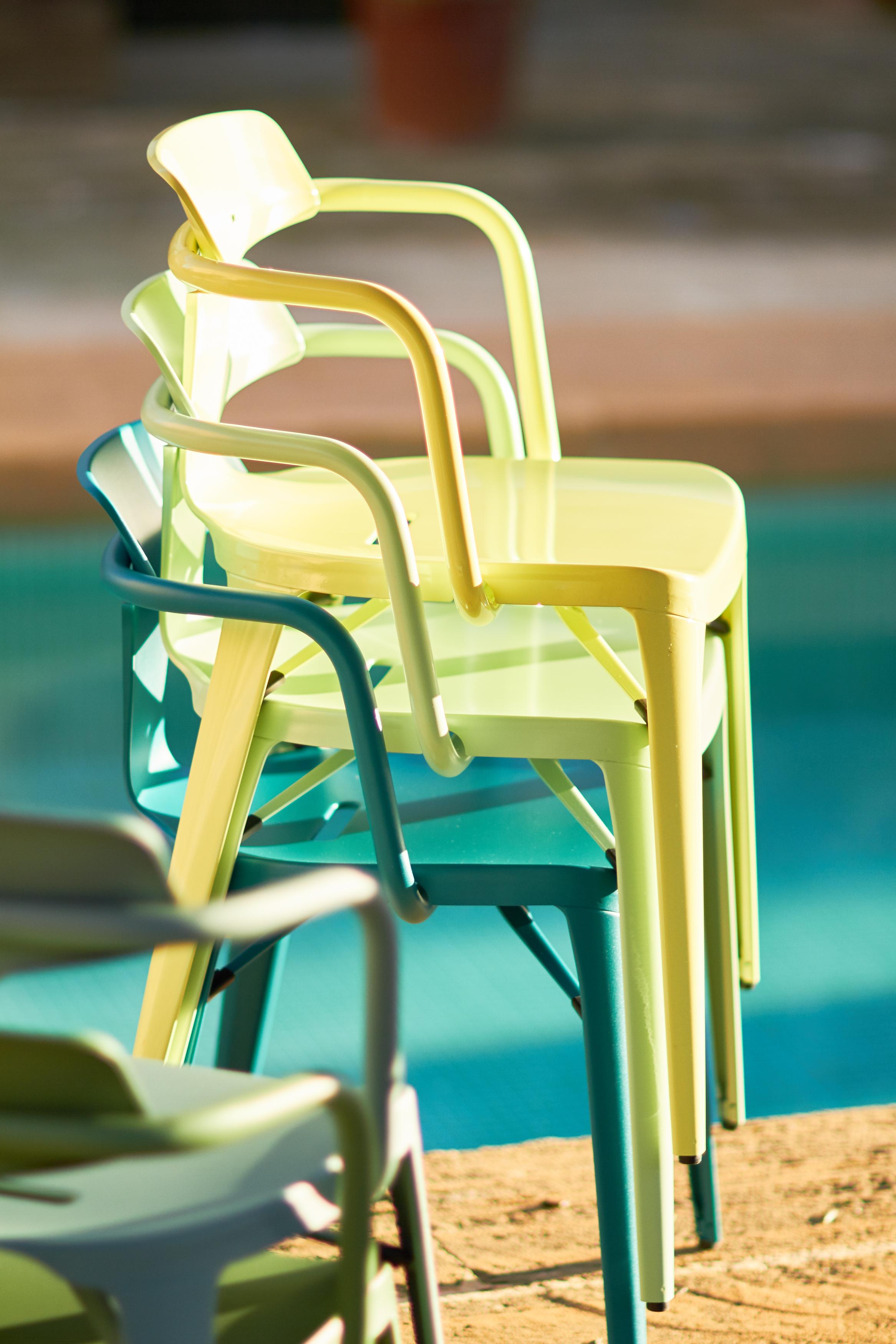T14 Chair in Pastel Yellow by Patrick Norguet and Tolix For Sale 5