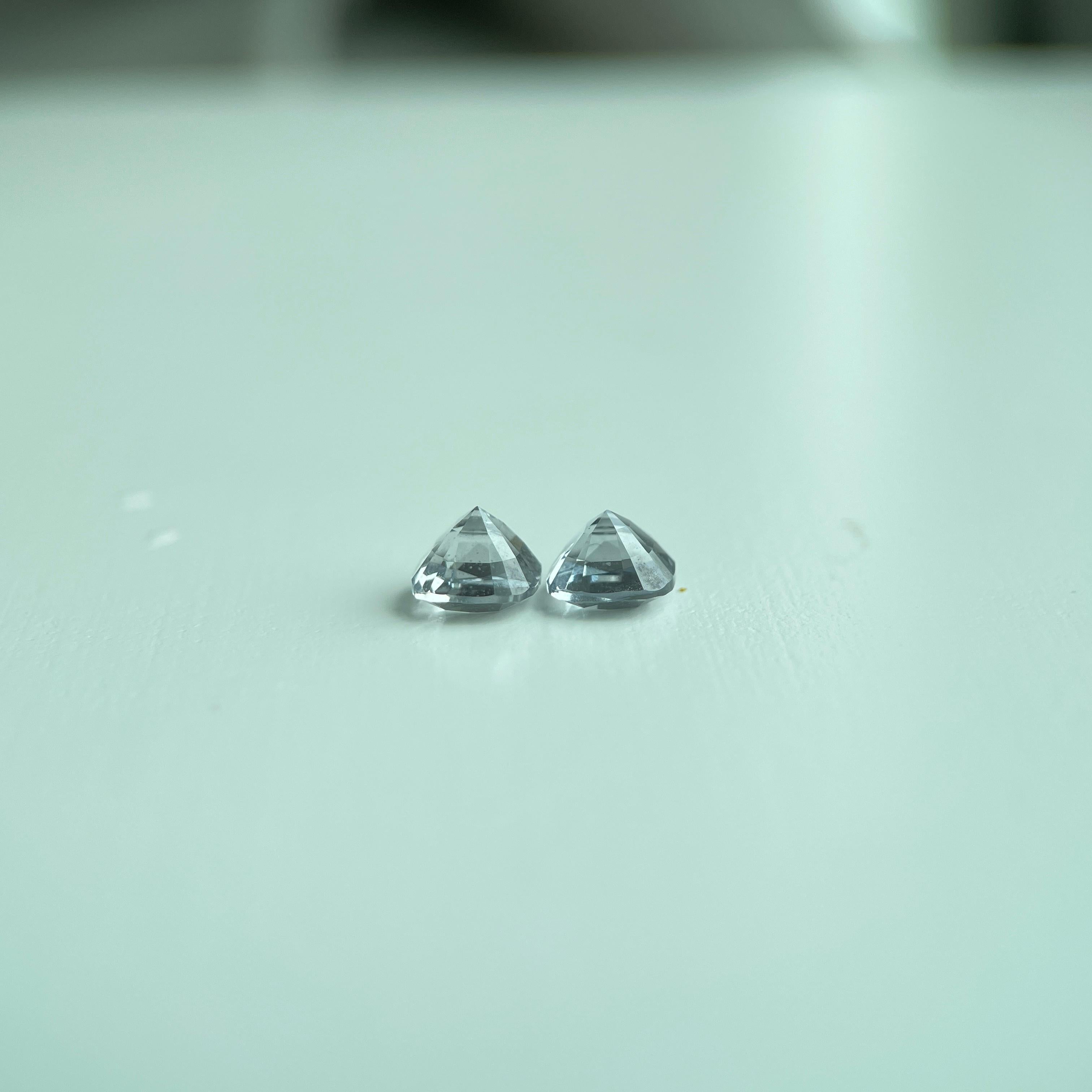 Art Déco T1.9ct Grey spinel pair precision cut spinel pair - 5.4x5.3x3.9mm in vendita