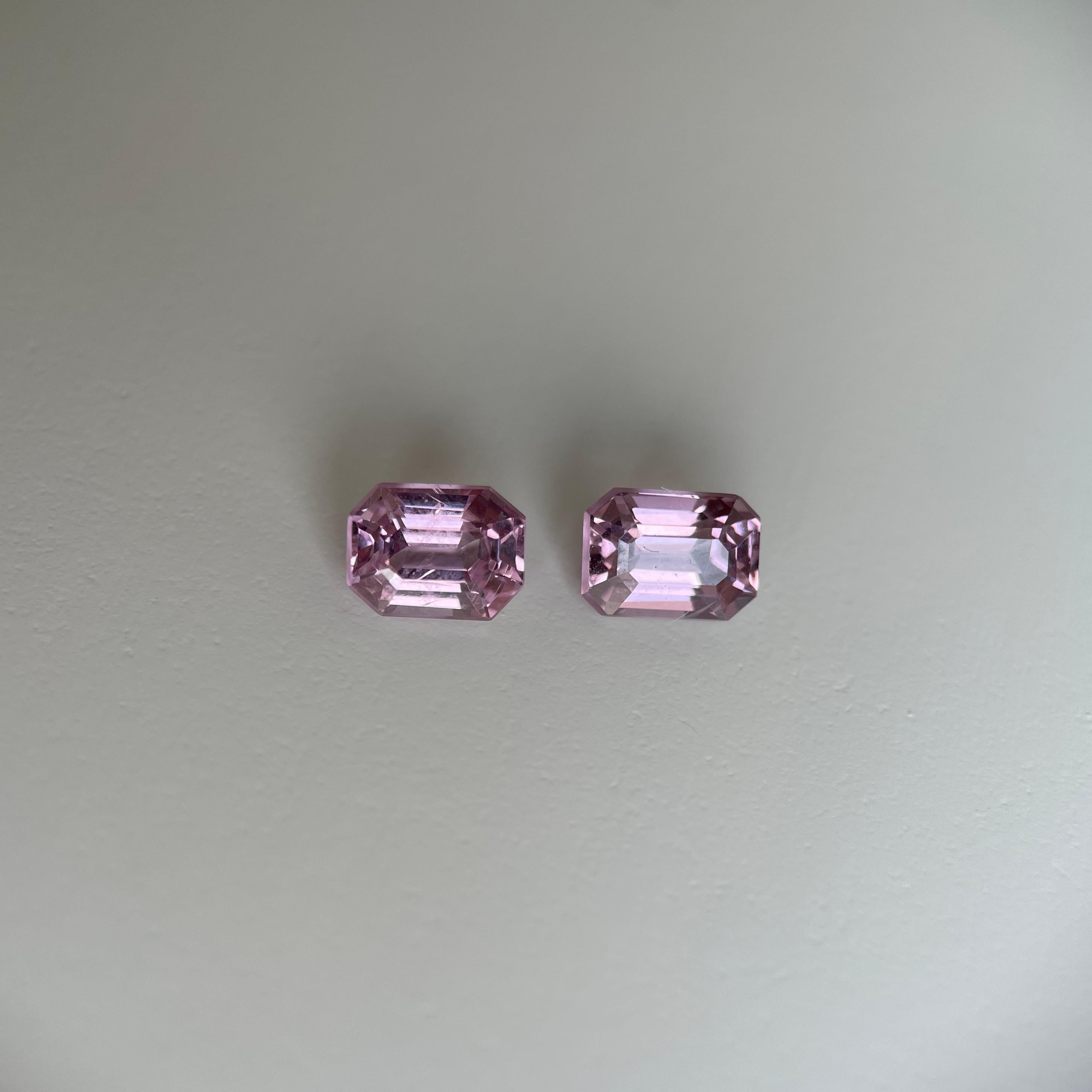 Art déco Paire de spinelle rose pâle T2,5 carats (6,8 x 4,9 x 4,1 mm) en vente