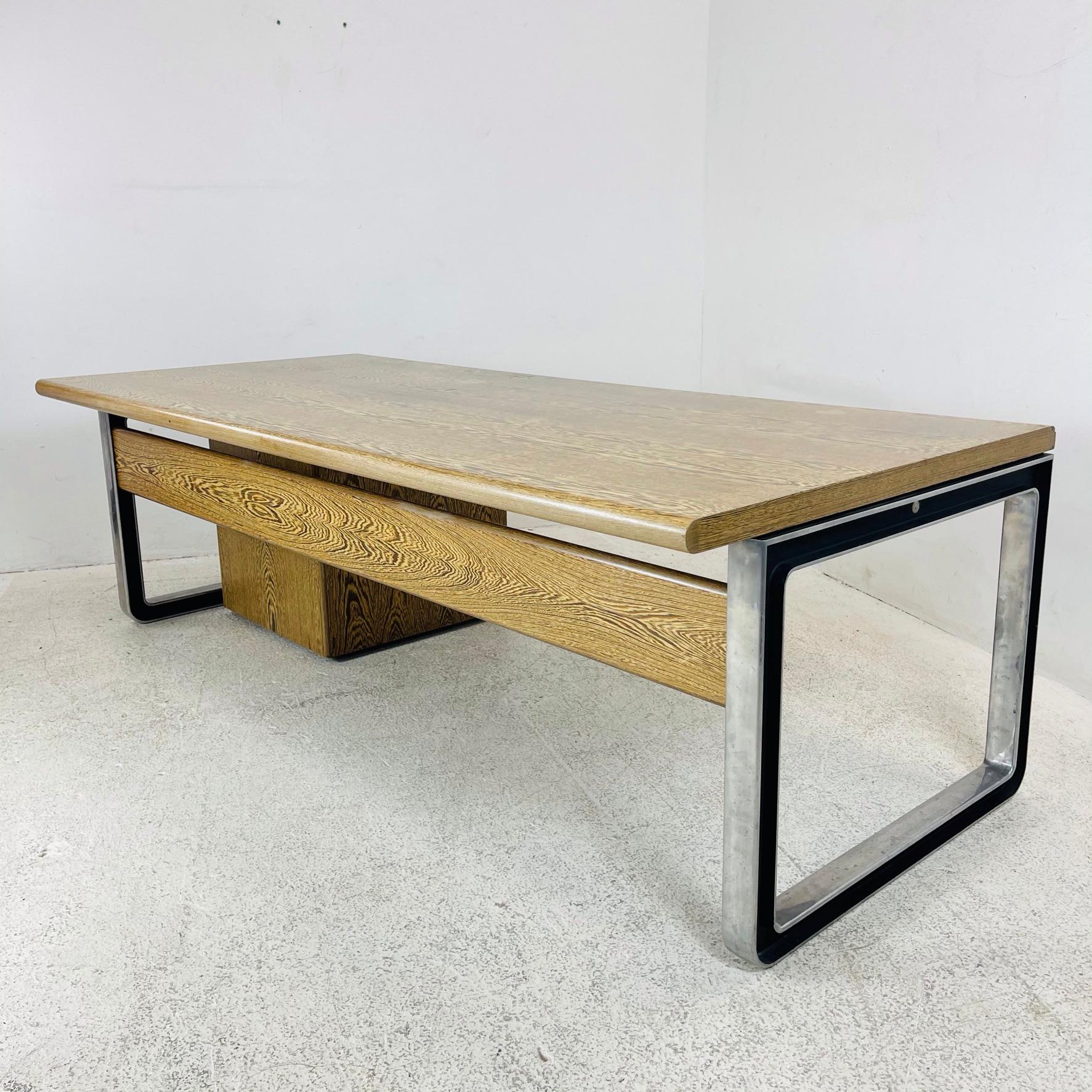 Aluminum T333 Desk by Eugenio Gerli and Osvaldo Borsani for Tecno