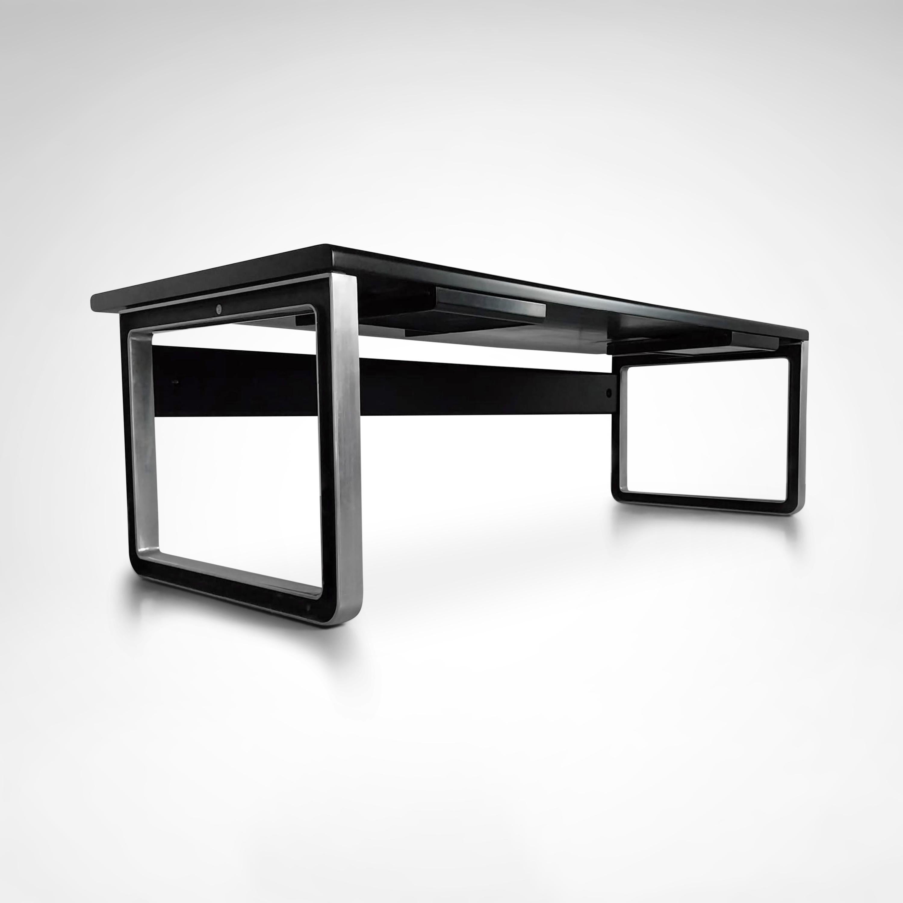 T333 Desk by Eugenio Gerli and Osvaldo Borsani for Tecno Italy 1970s 1