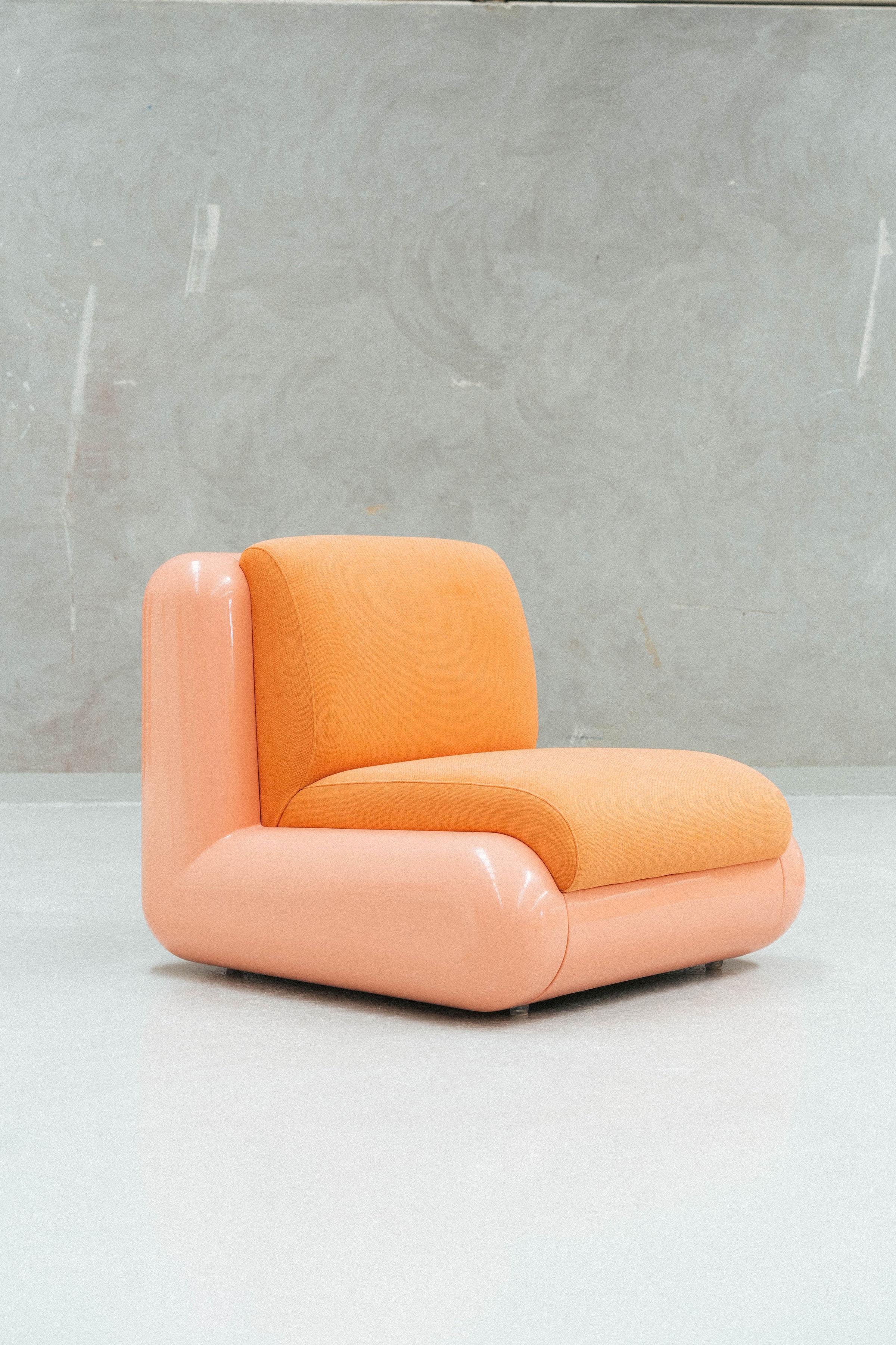 Turkish T4 Single Seat in Blush Pink For Sale