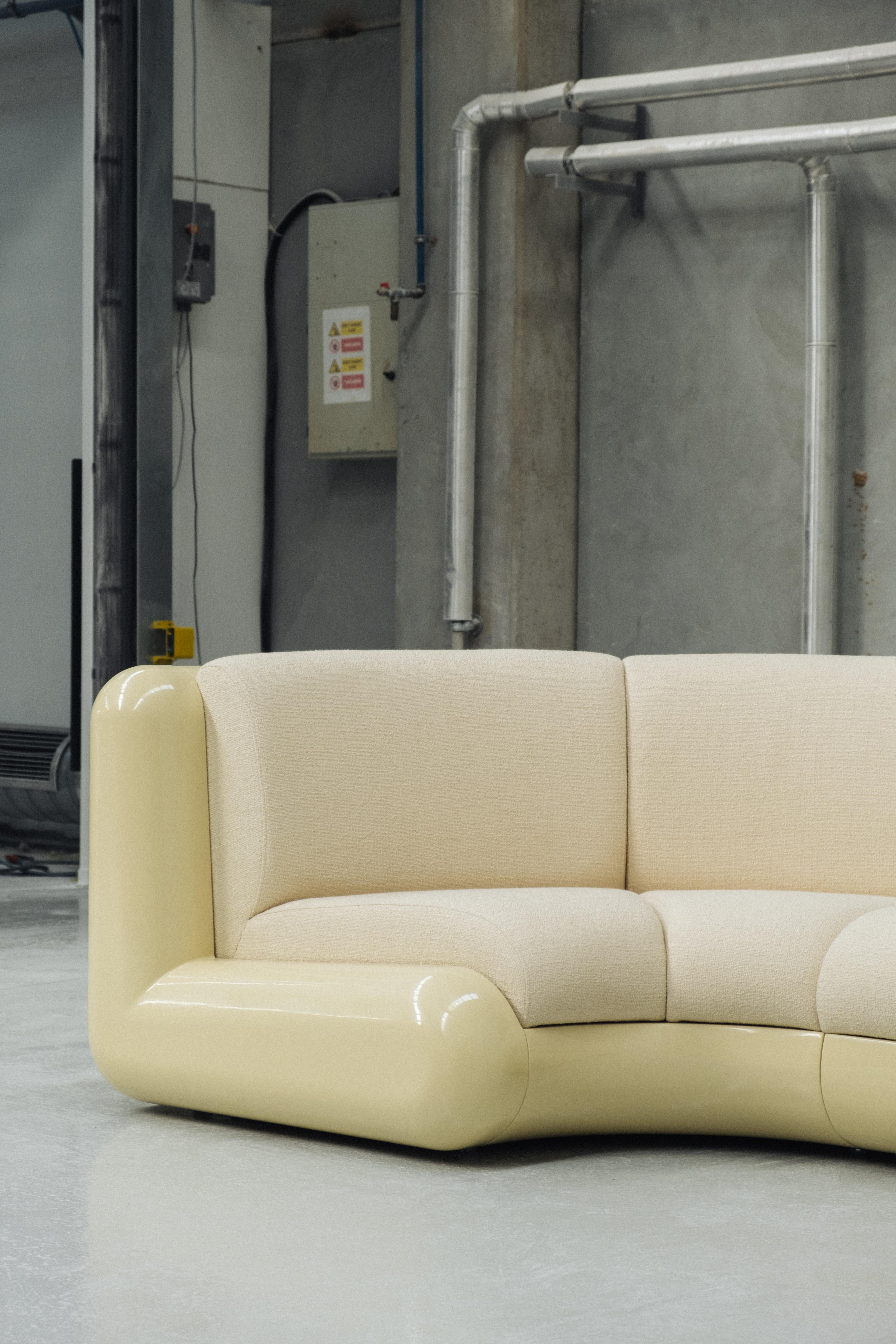 Hand-Crafted T4 U Sofa in Cream Soda For Sale