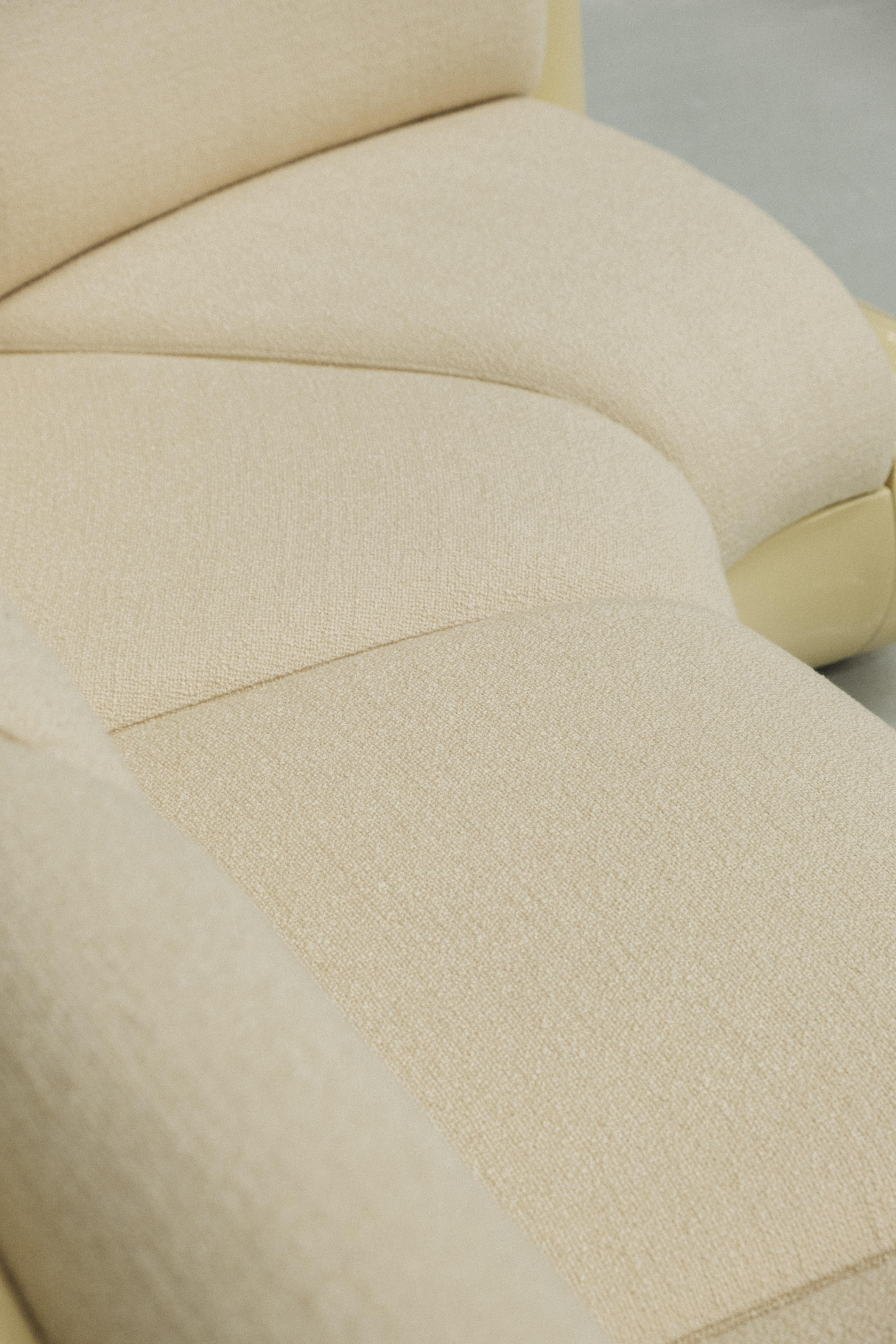 Fiberglass T4 U Sofa in Cream Soda For Sale