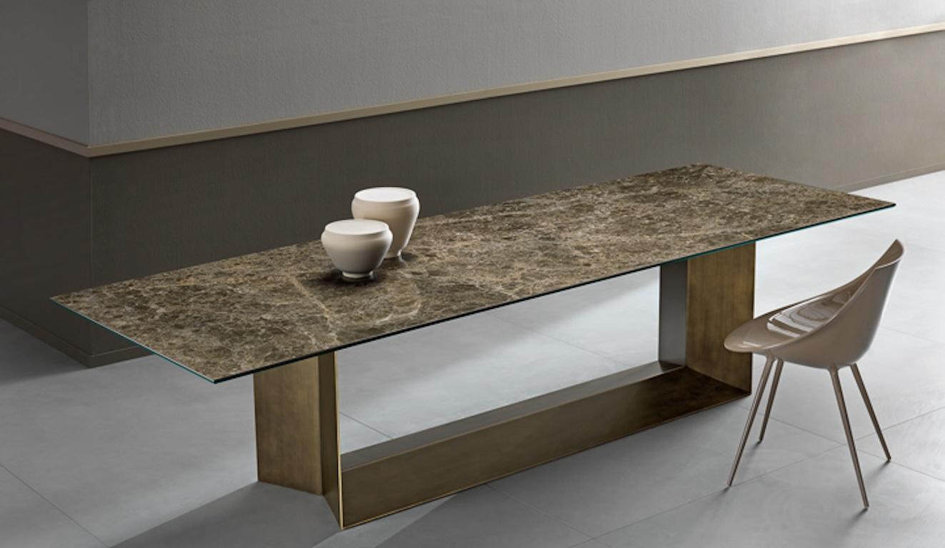 Table de salle à manger T5 grise en céramique et métal, conçue par Giulio Mancini, fabriquée en Italie en vente 3