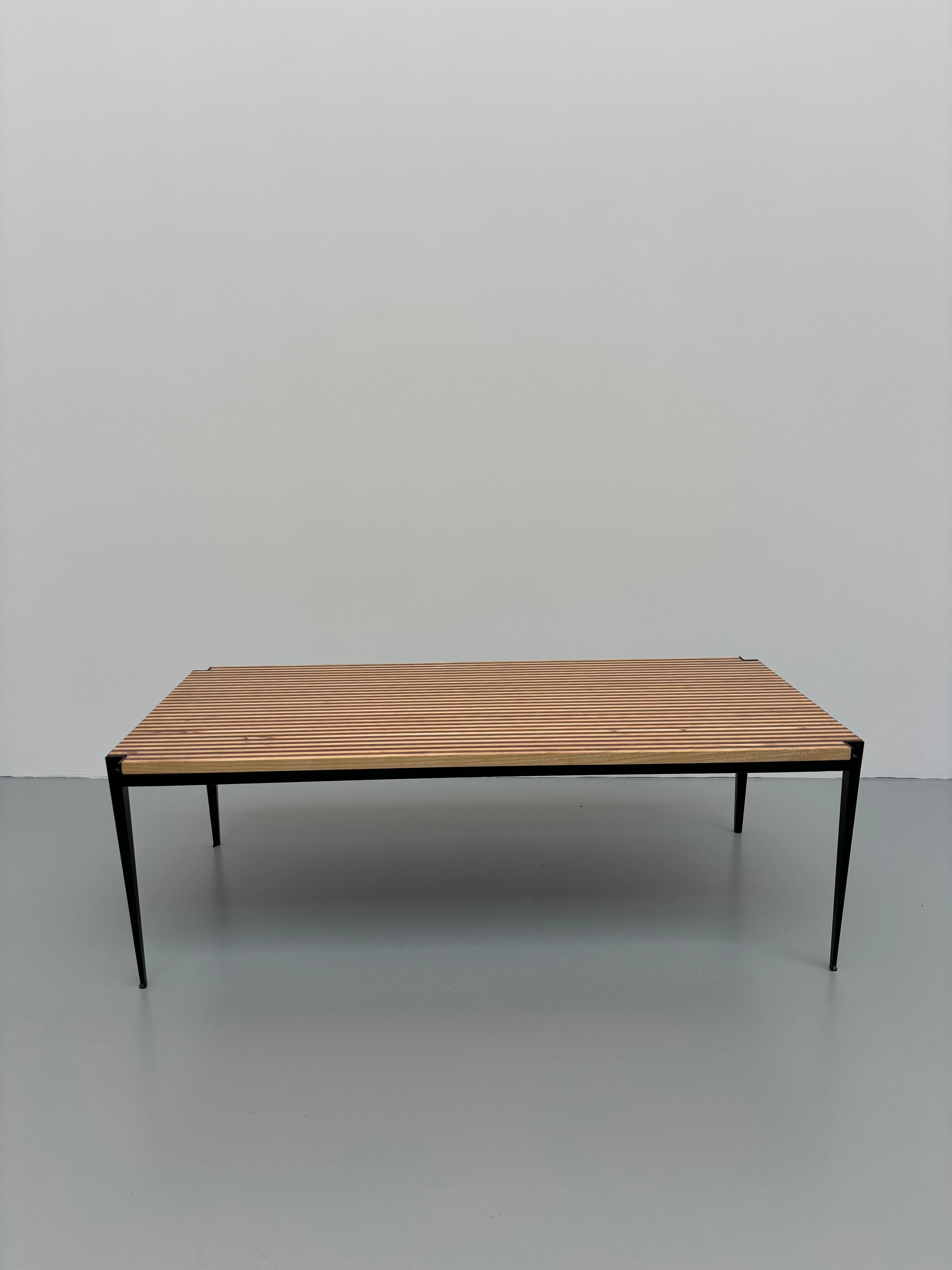 Table basse T61 B d'Osvaldo Borsani en vente 6