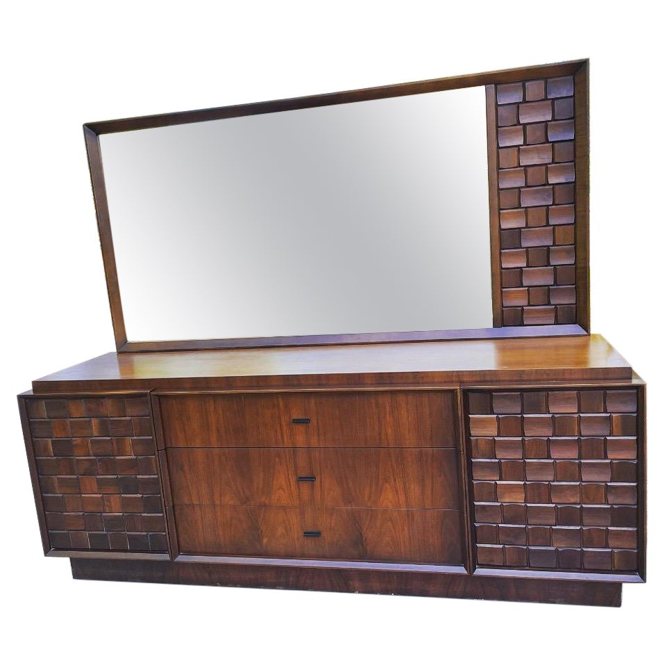 Tabago Brutalist Headboard For Sale