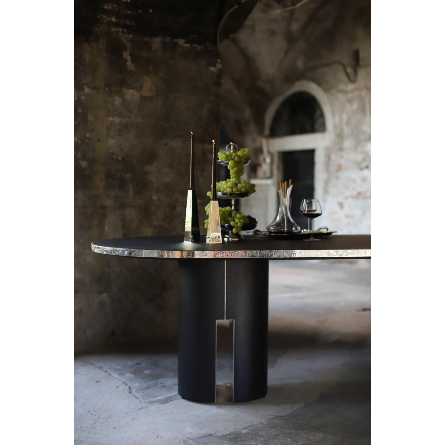 Tabarna Dining Table in Alpi Oak Veneer & Silver-Plated Brass by Marau Siglo XXI y contemporáneo en venta