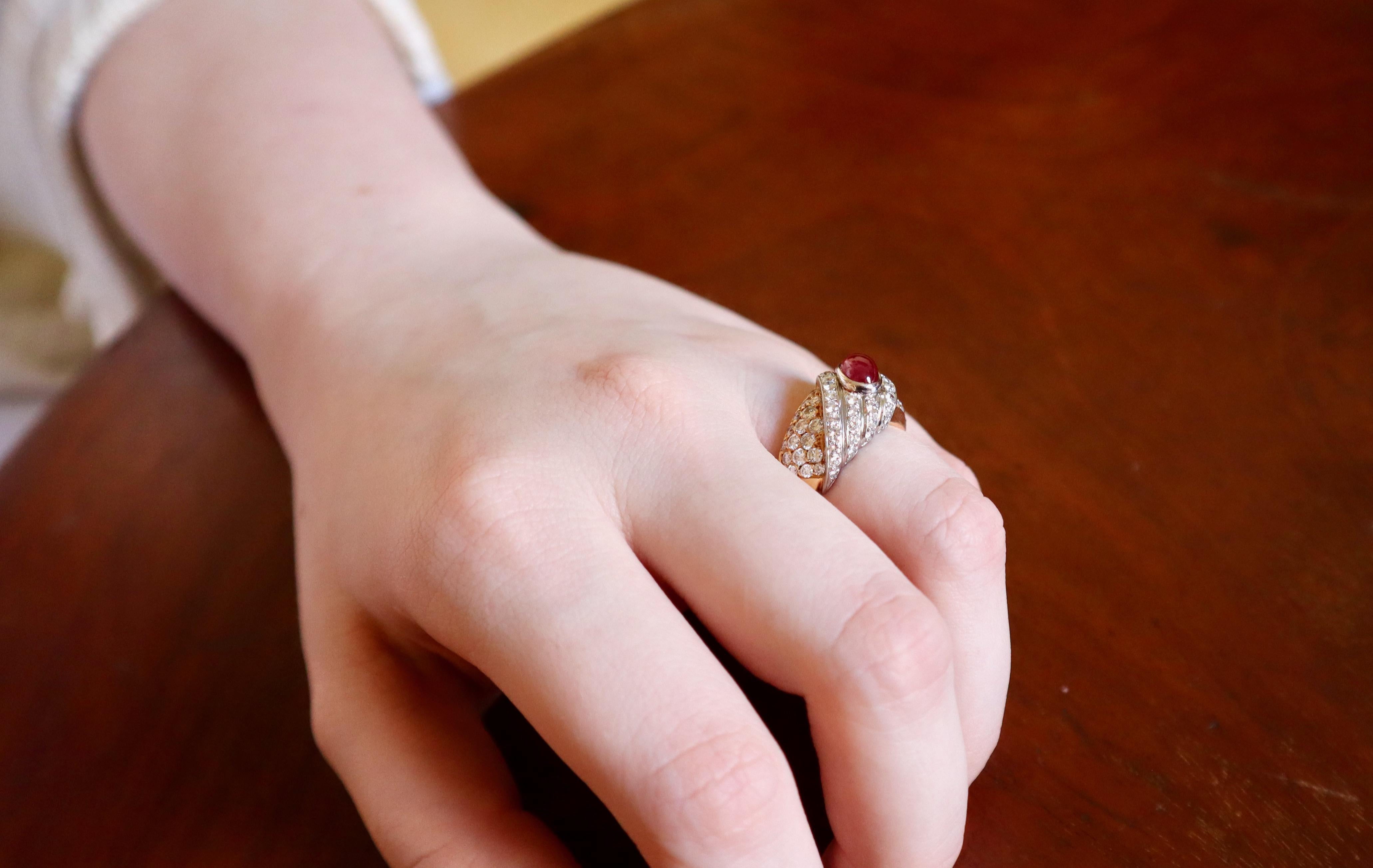 Tabbah Ring in 18 Karat Yellow Gold and Platinum Cabochon Ruby and Diamonds For Sale 3