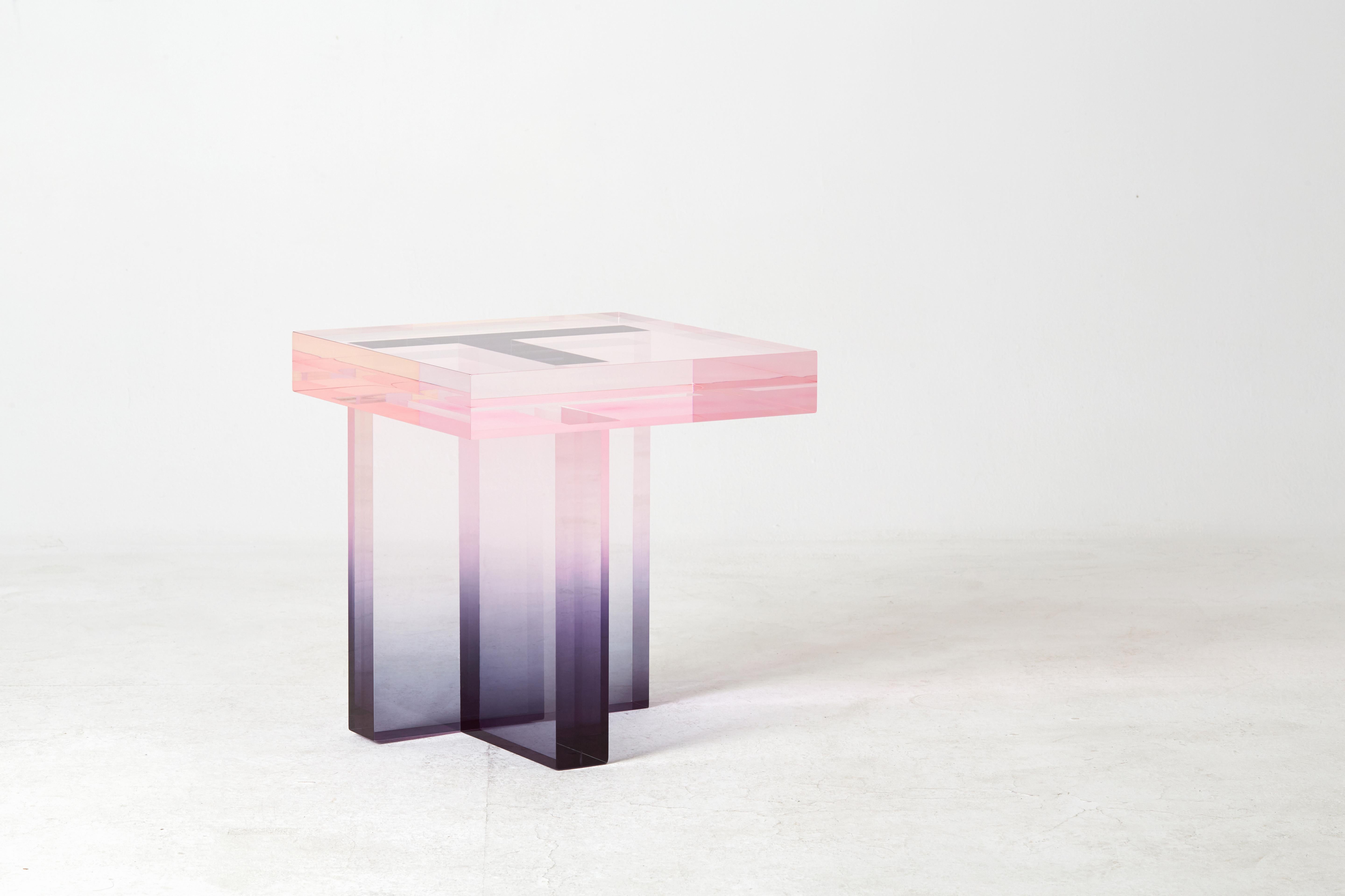Table 01 by Saerom Yoon  In New Condition For Sale In Geneve, CH